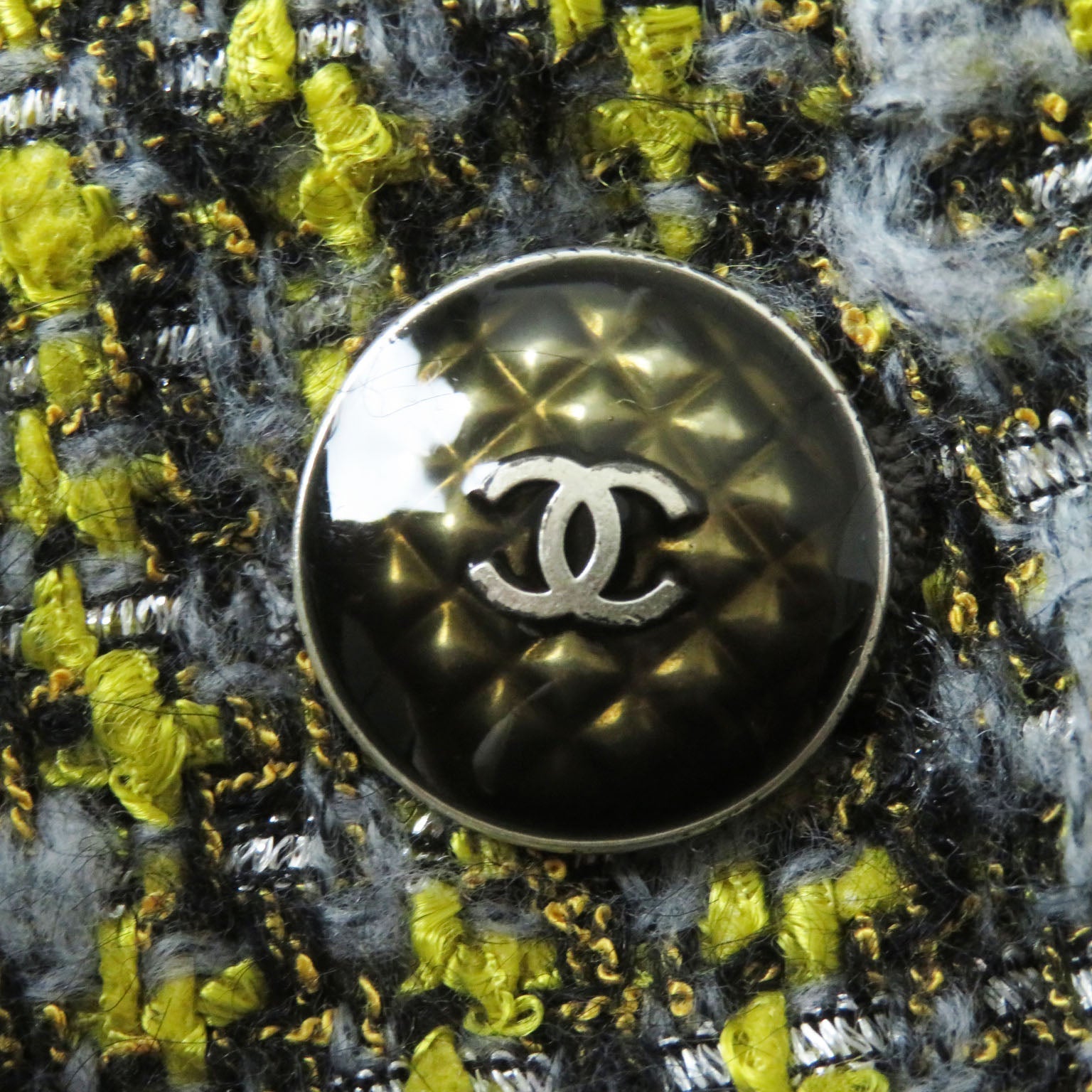 Top Quality Chanel P57148 Coat with COCO Mark Buttons