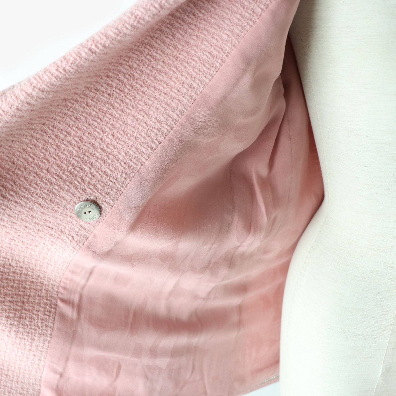 Top Quality Chanel Wool COCO Mark Button Jacket Pink