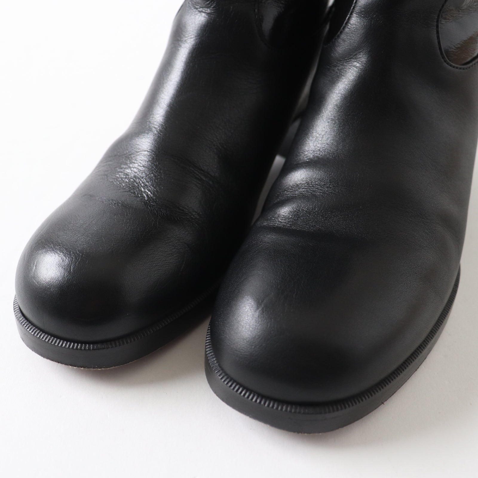 Top Quality Chanel COCO Mark Medium Boots G37981