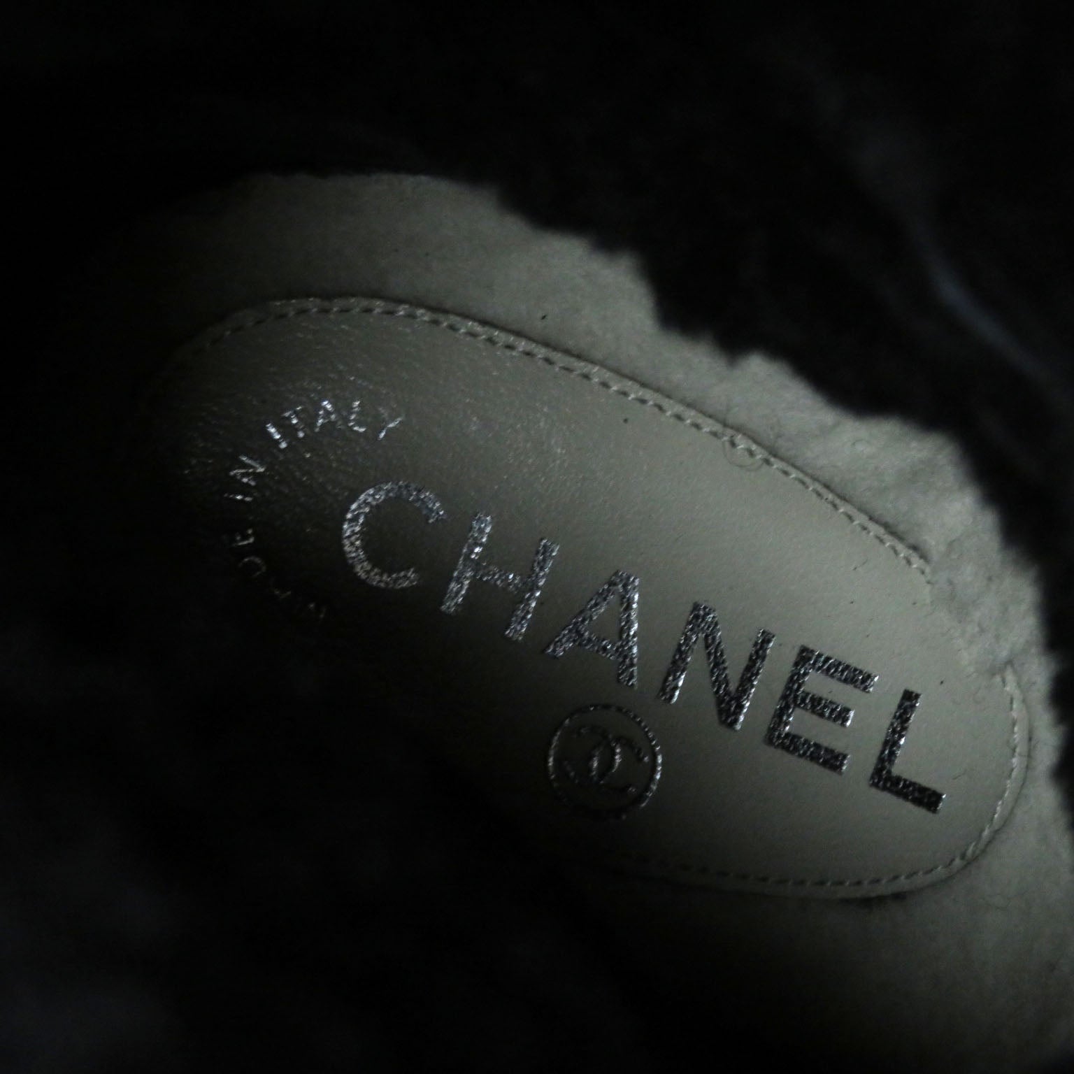 Top Quality Chanel Knee-high Boots Metal Logo Chunky Heel