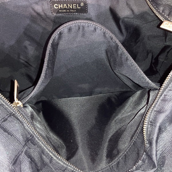 Top Quality Chanel Nylon Canvas Leather Tote GM A15825