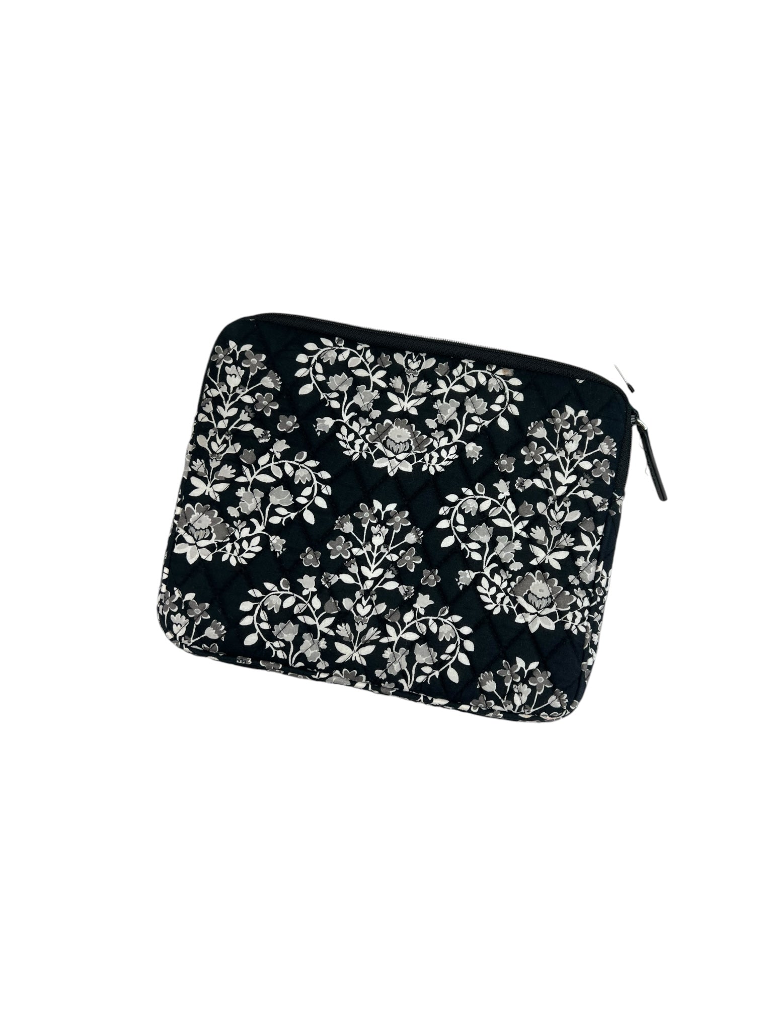 Laptop Sleeve By Vera Bradley. Size: Medium