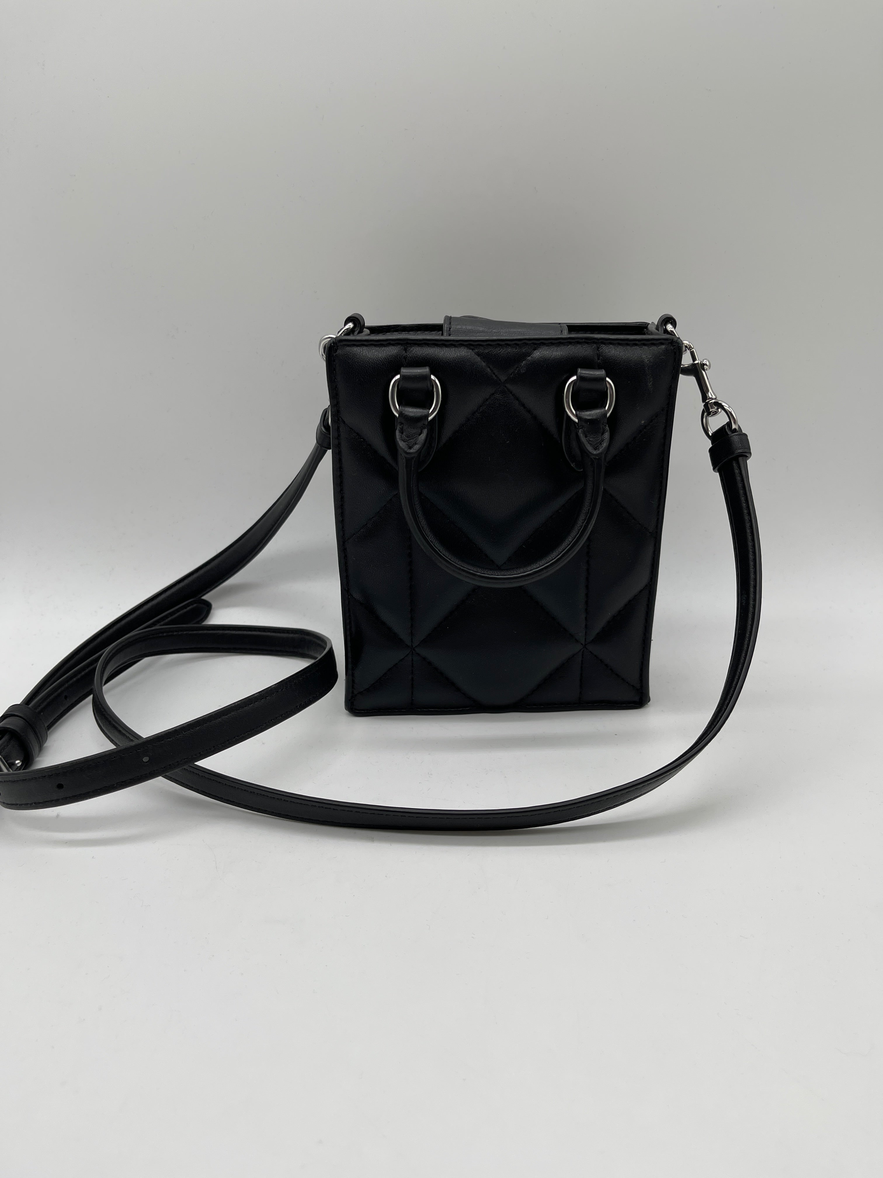 Crossbody Designer By Coach. Size: Small