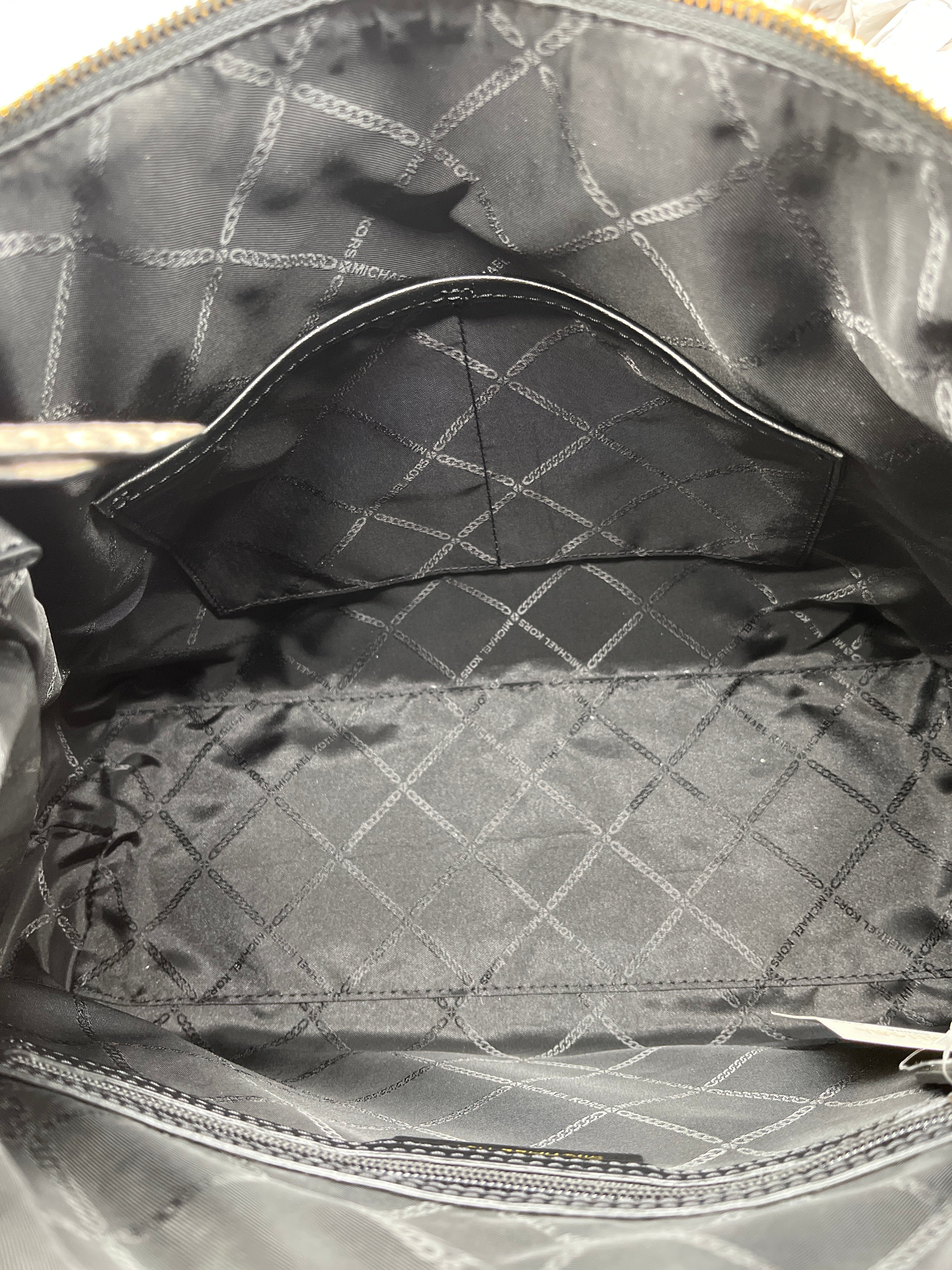 Handbag Designer Michael Kors. Size Large