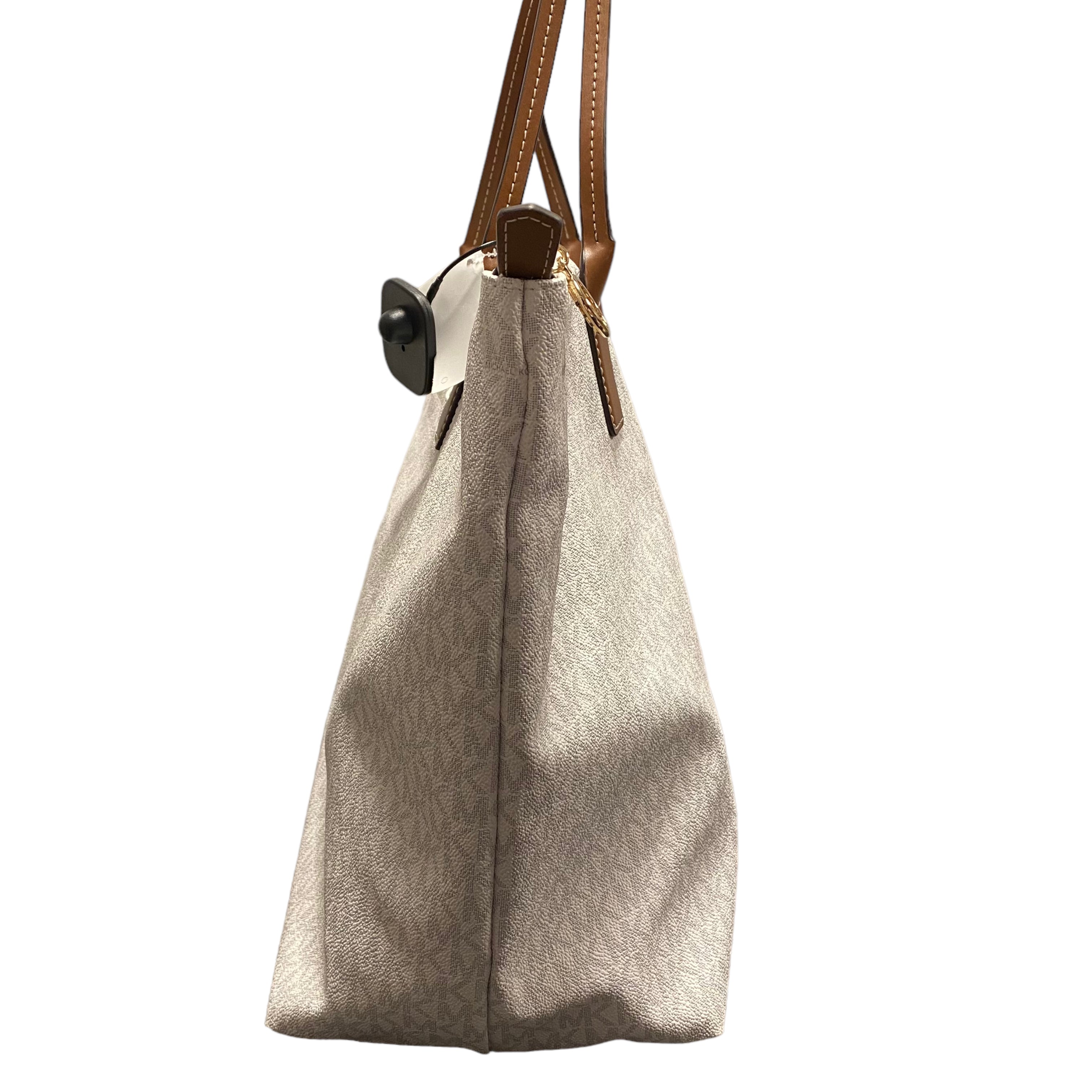 Handbag Designer By Michael Kors Size: Large