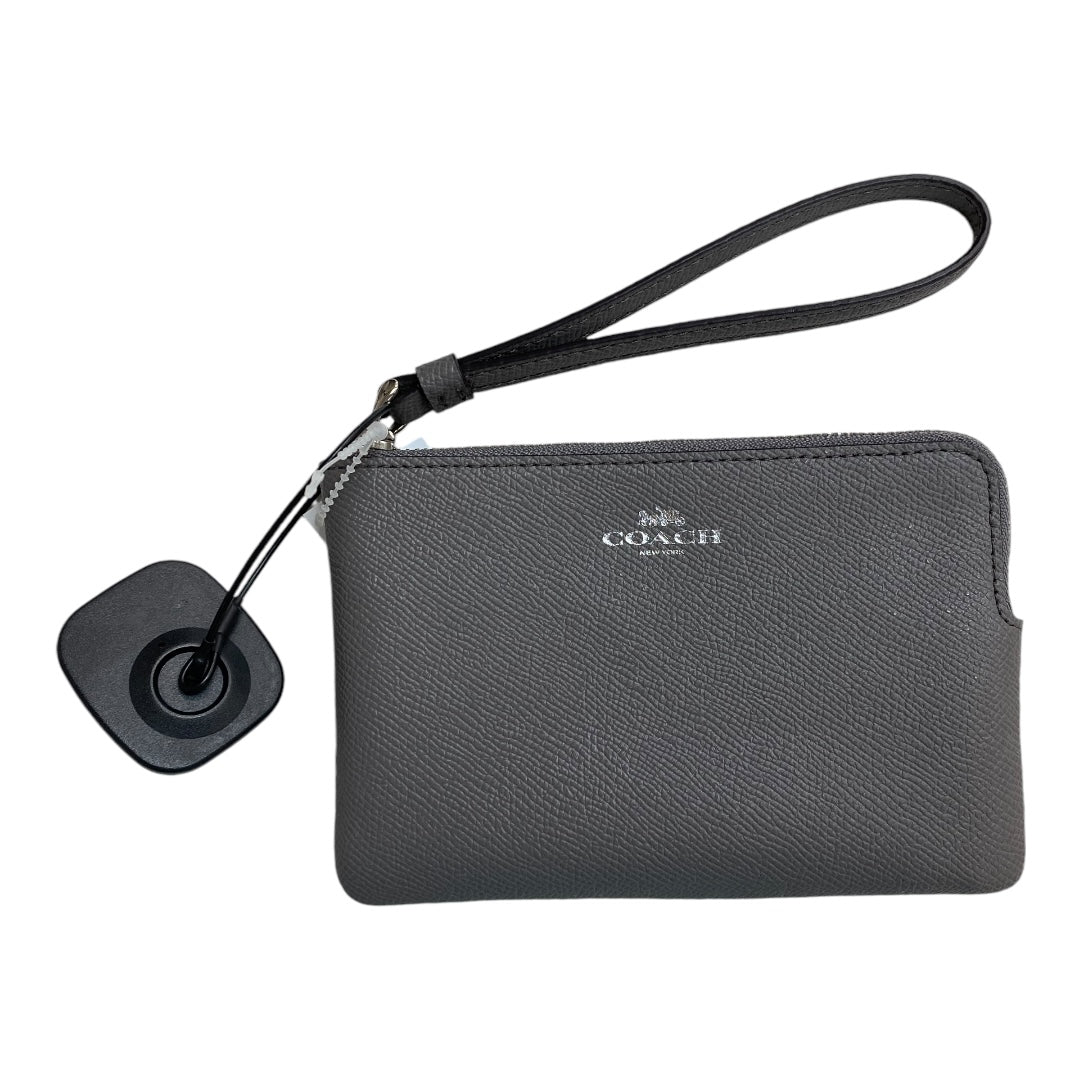 Wristlet Designer By Coach. Size: Medium