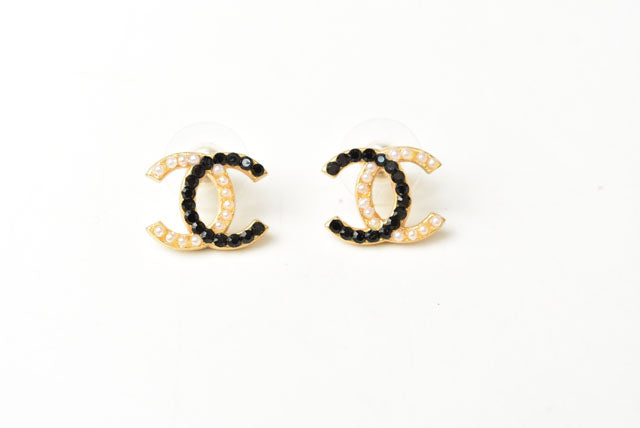 Top Quality Chanel Earrings CC Mark Pearl Motif Rhinestone Black/Gold