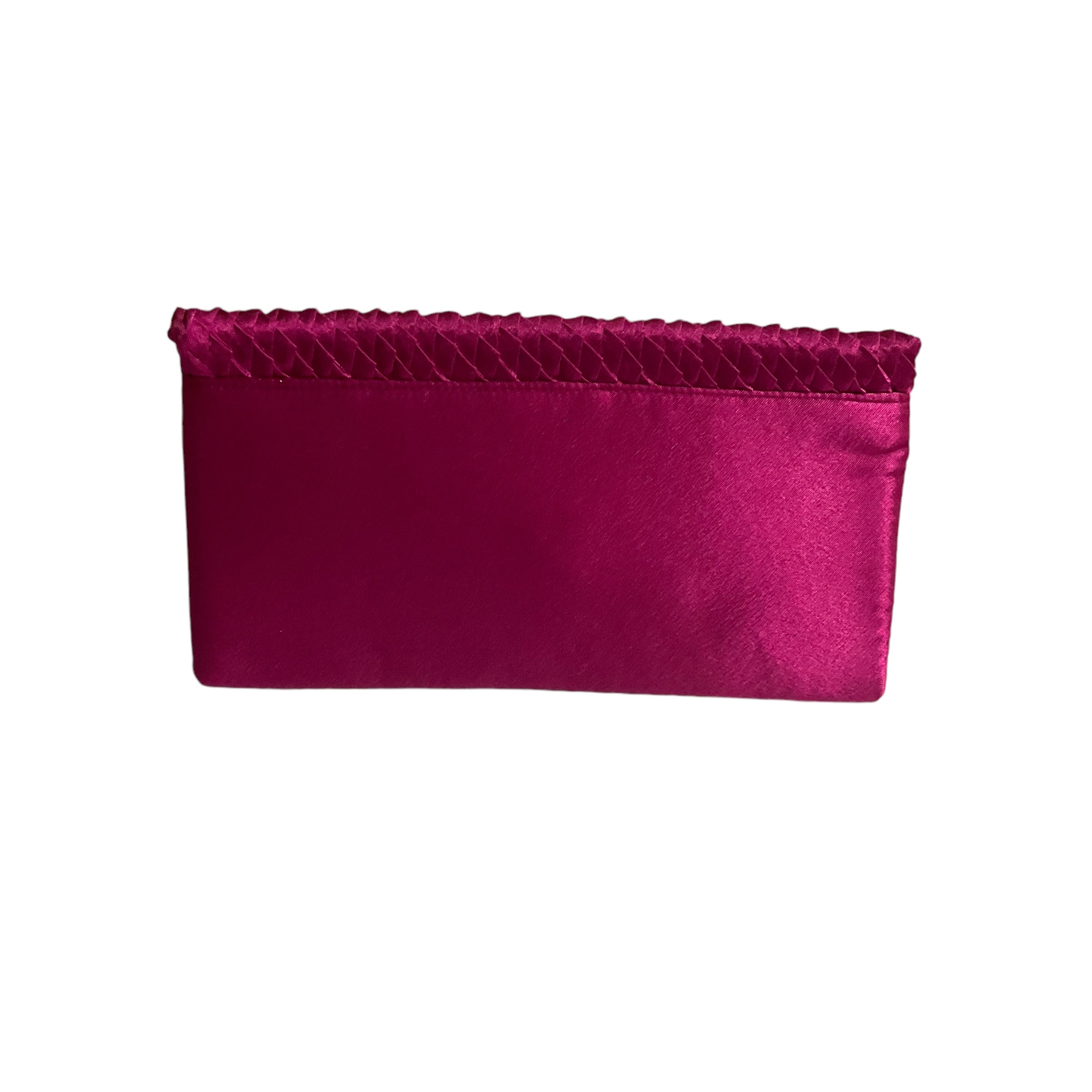 CLUTCH in PINK. Size: MEDIUM
