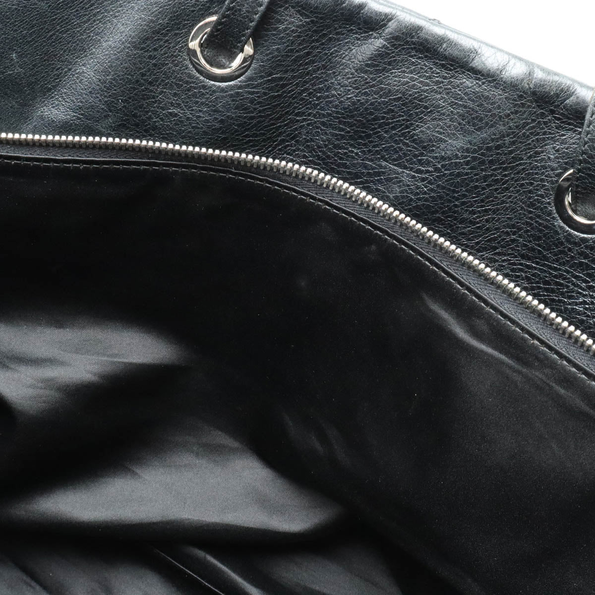 Top Quality Chanel On the Road Leather Tote Bag