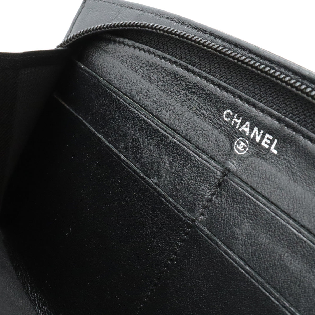 Top Quality Chanel Patent Leather Round Zip Wallet Black
