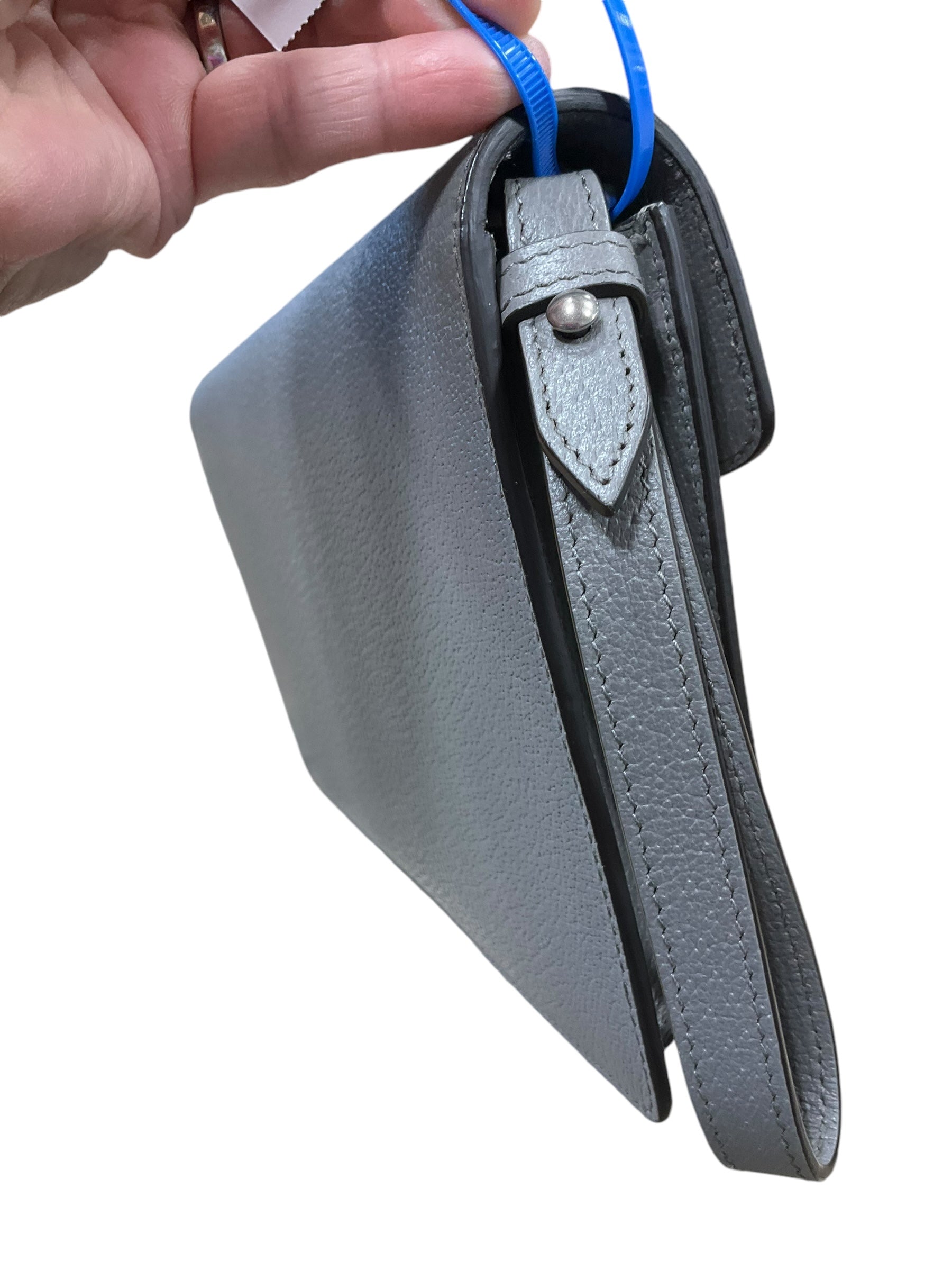 Clutch Luxury Designer By Gucci. Size: Medium