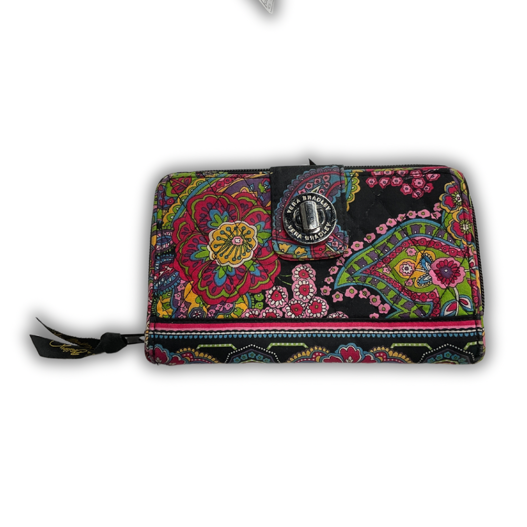 Wallet By Vera Bradley. Size: Large