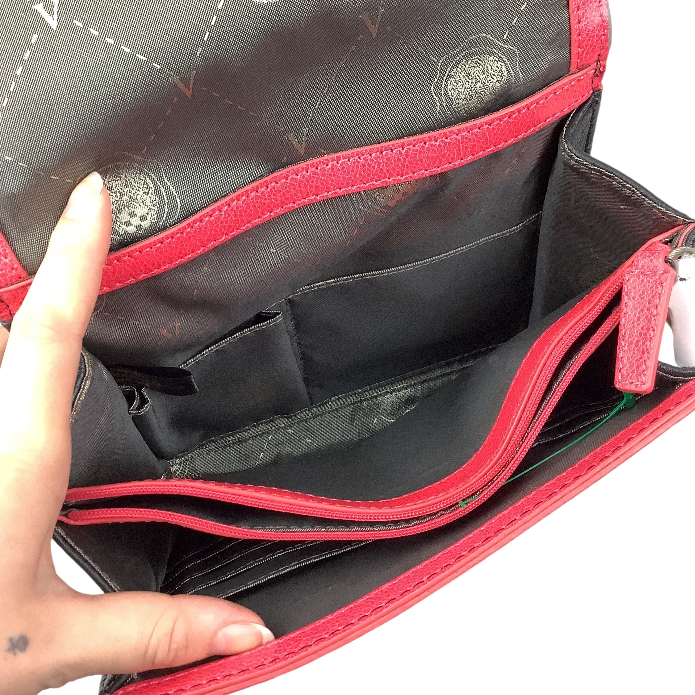 Crossbody By Vince Camuto. Size: Medium