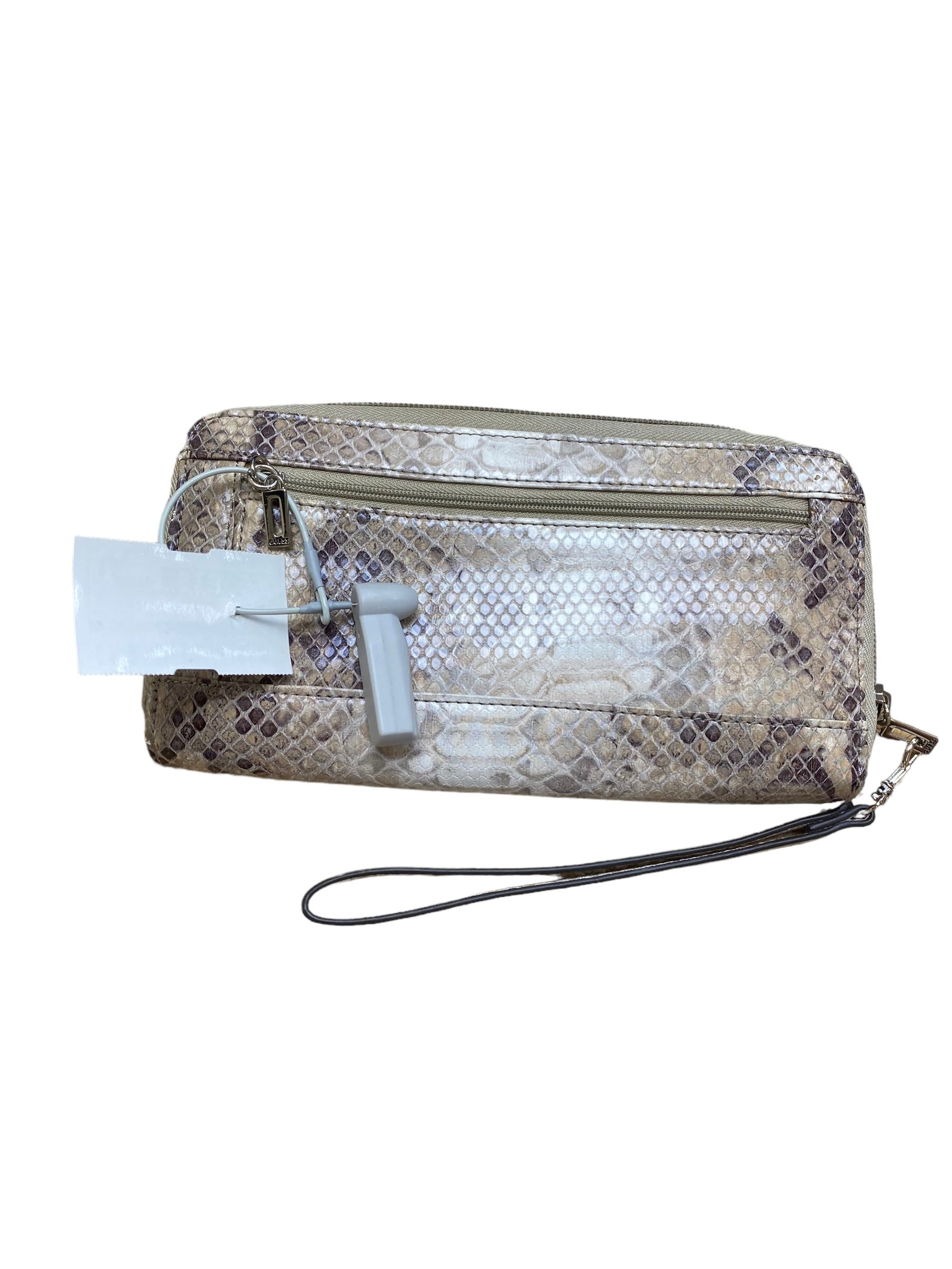 Wallet Guess. Size Medium