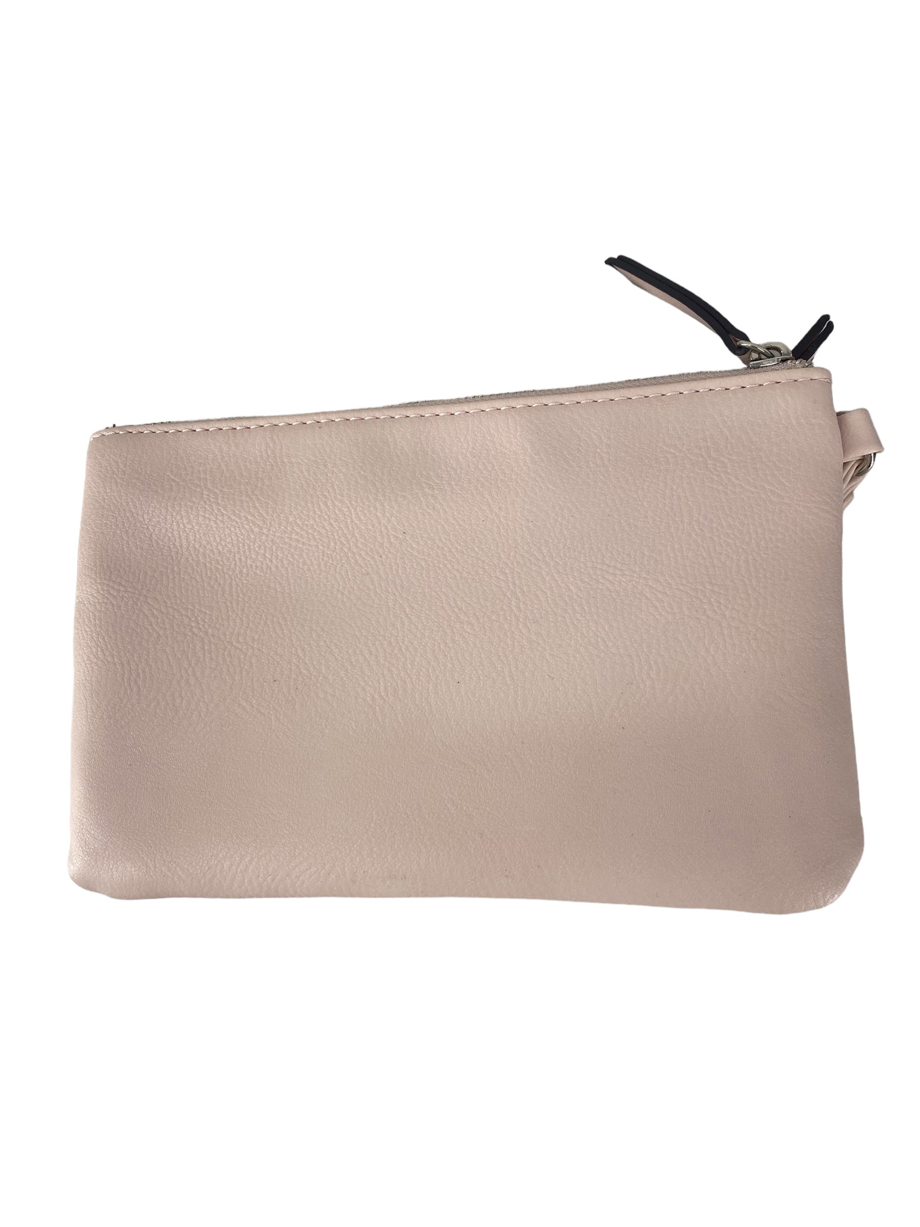 Wristlet Nine West. Size Medium