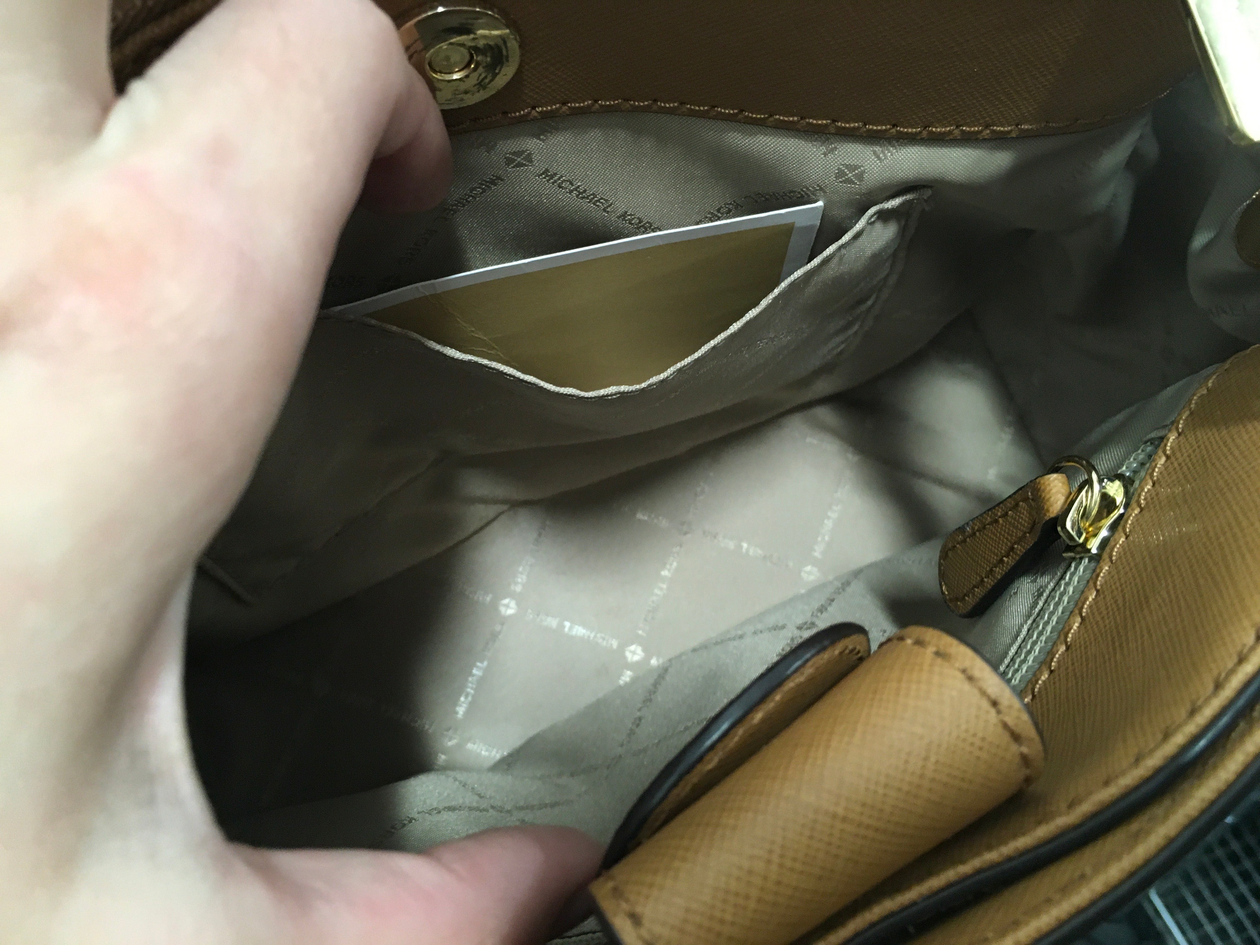 Handbag Designer By Michael Kors. Size: Medium