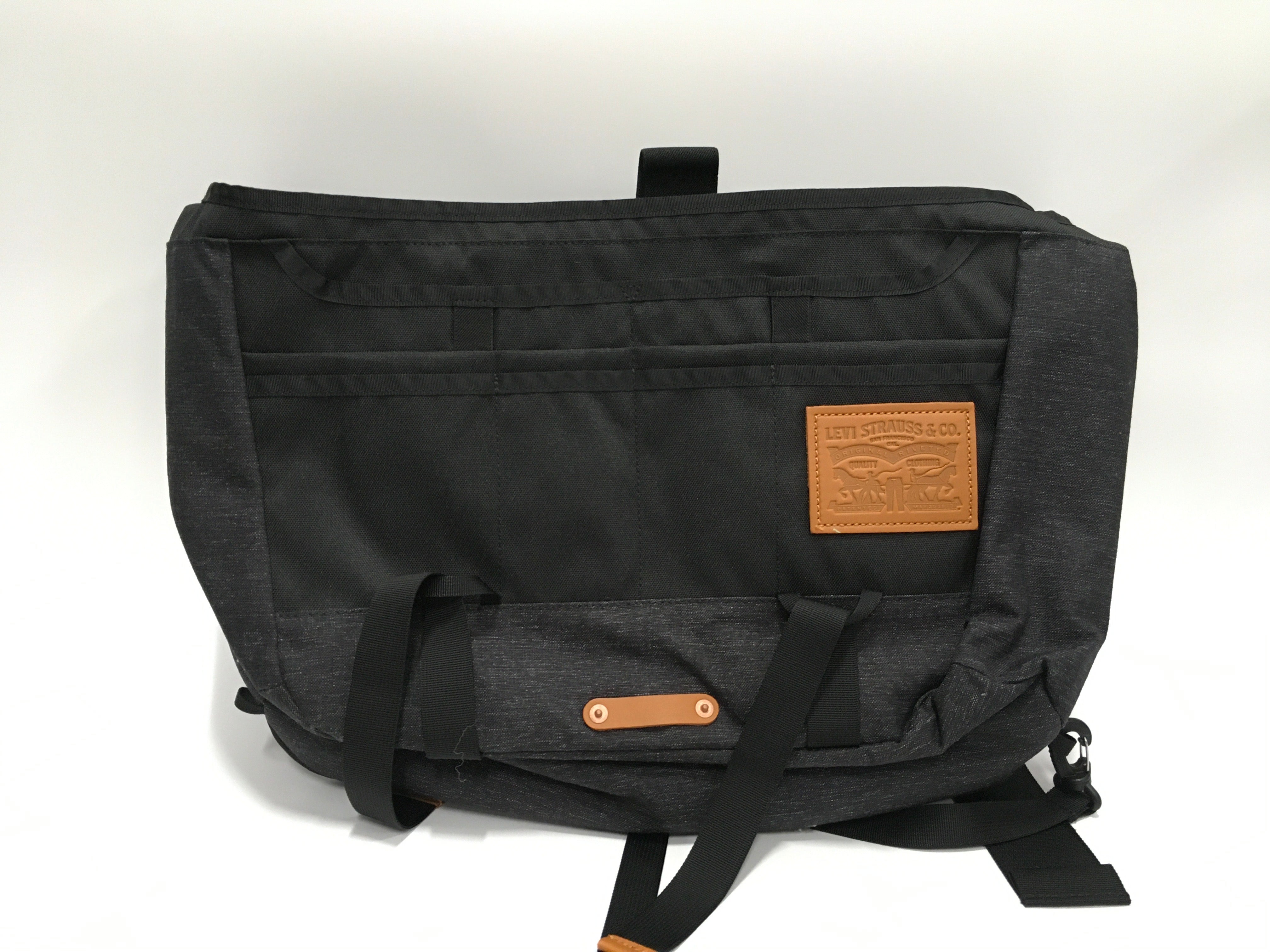 Tote Levis. Size Medium