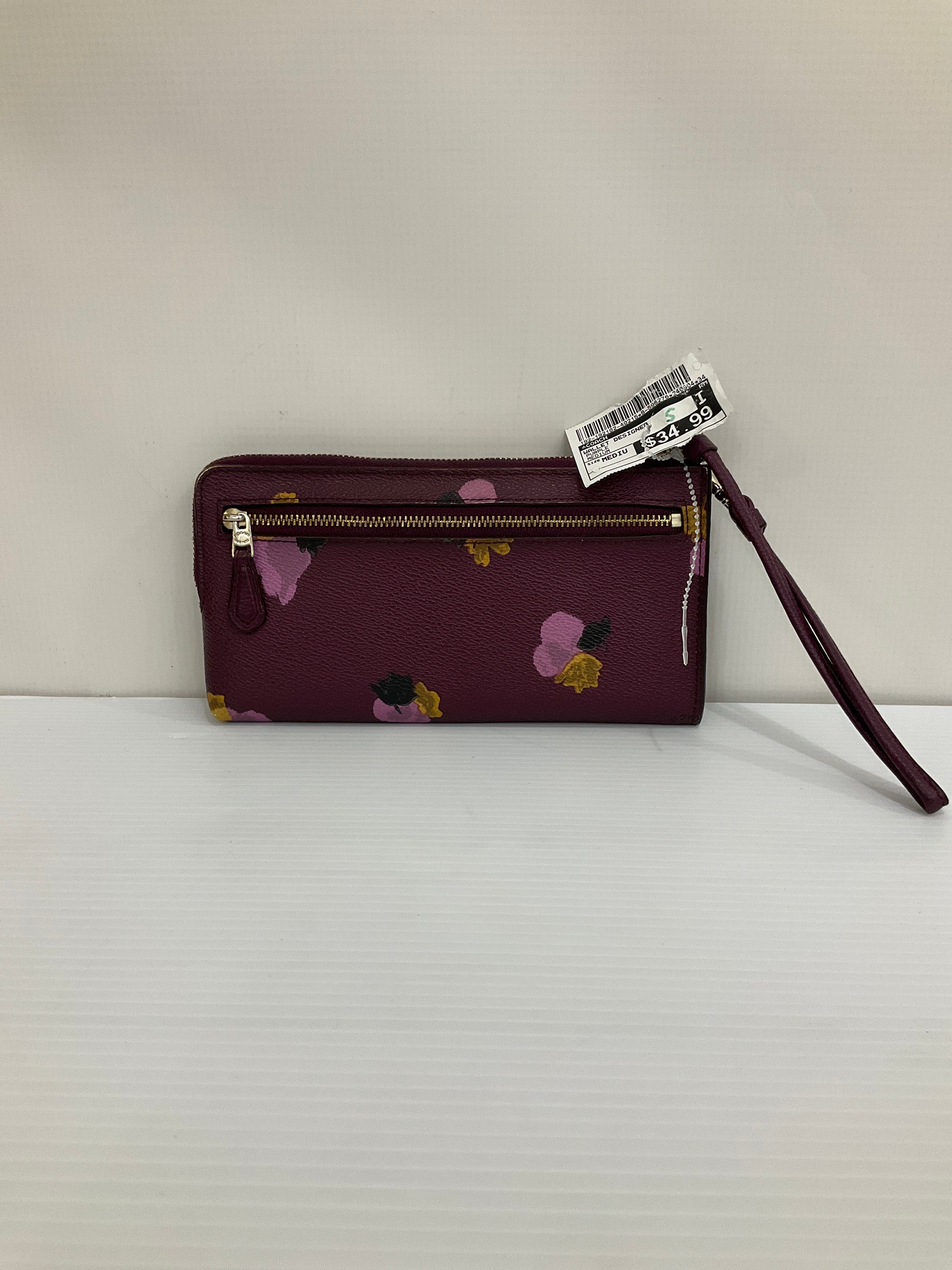 Wallet Designer By Coach. Size: Medium