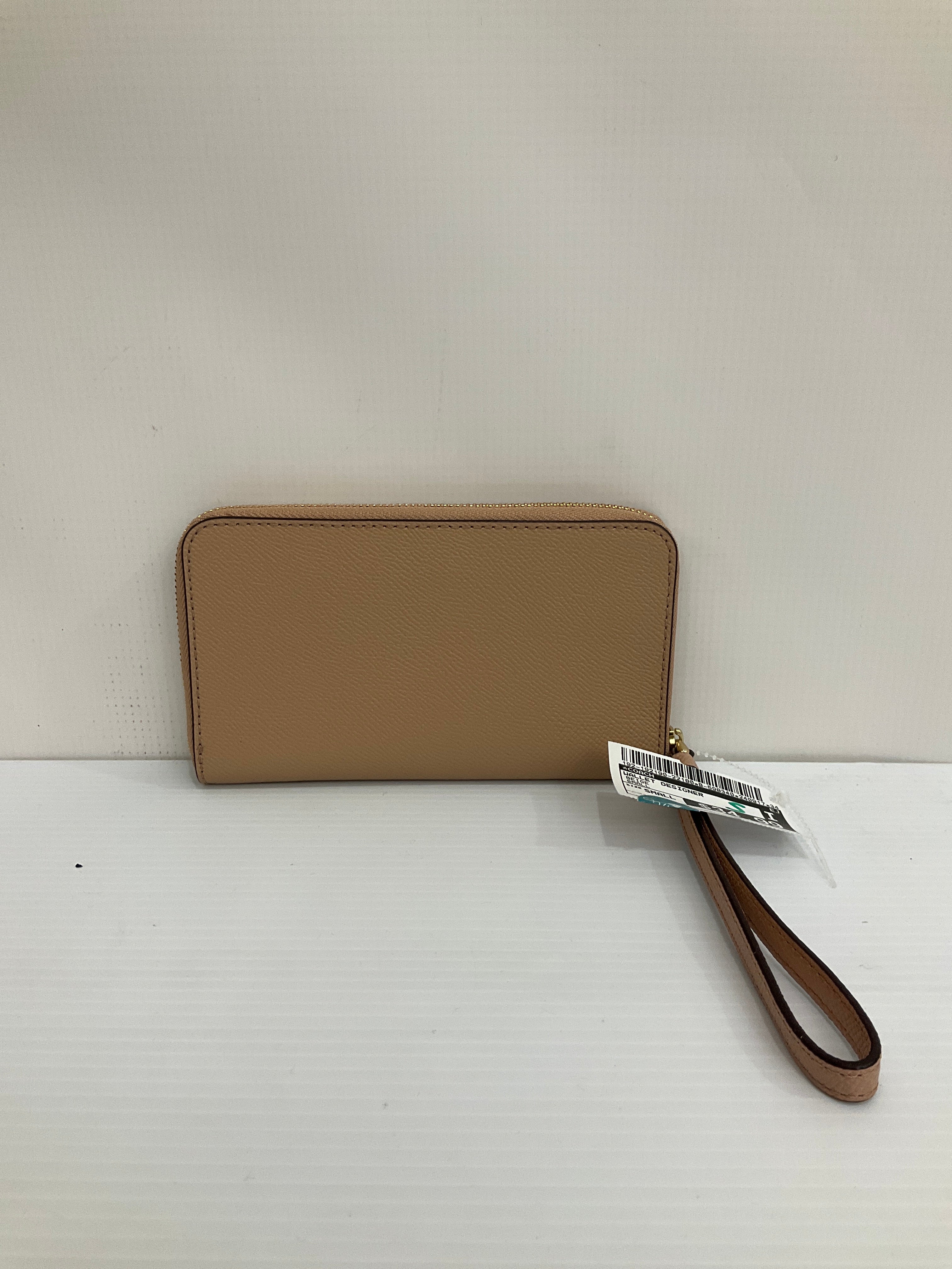 Wallet Designer By Coach. Size: Small