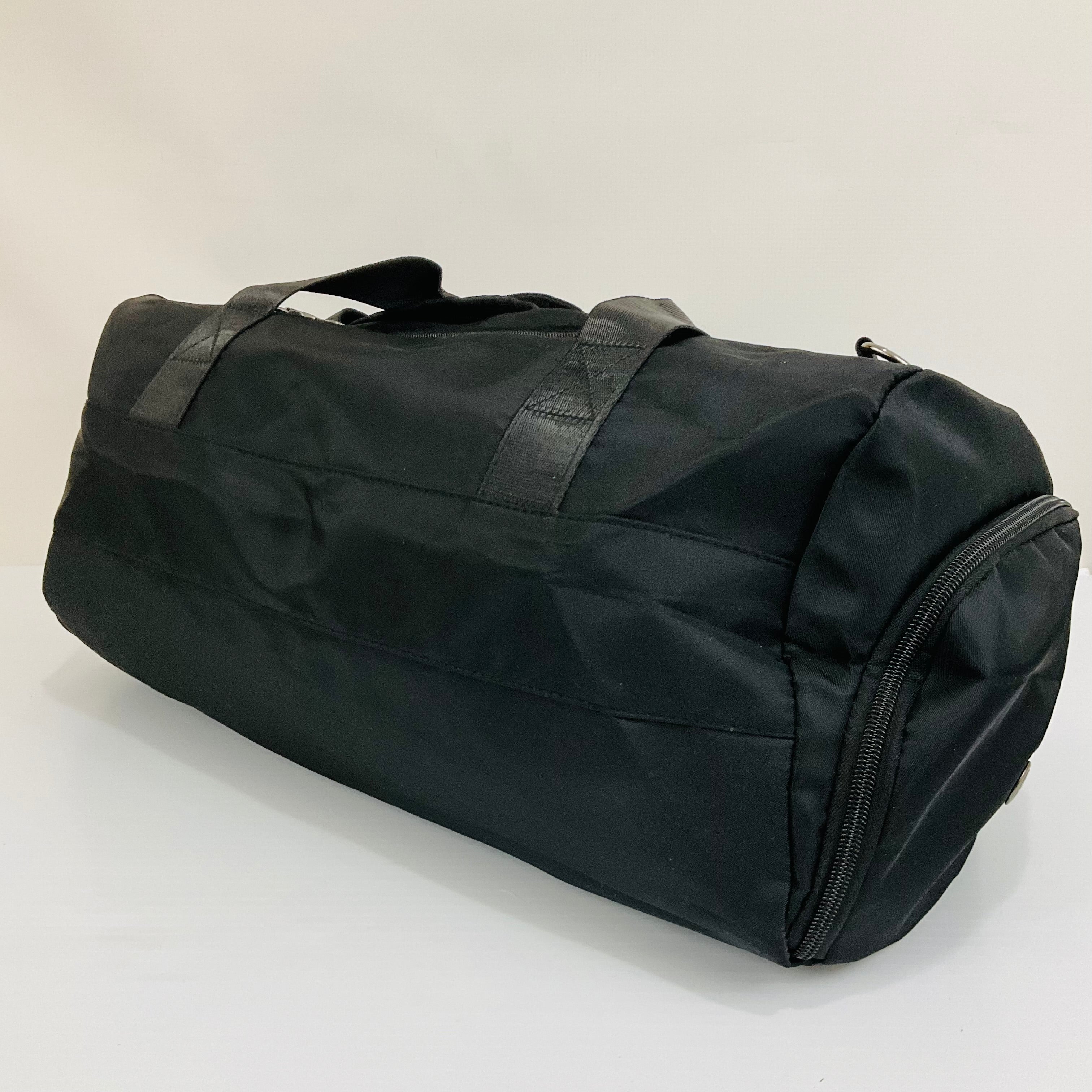 Duffle And Weekender By Cmf. Size: Large