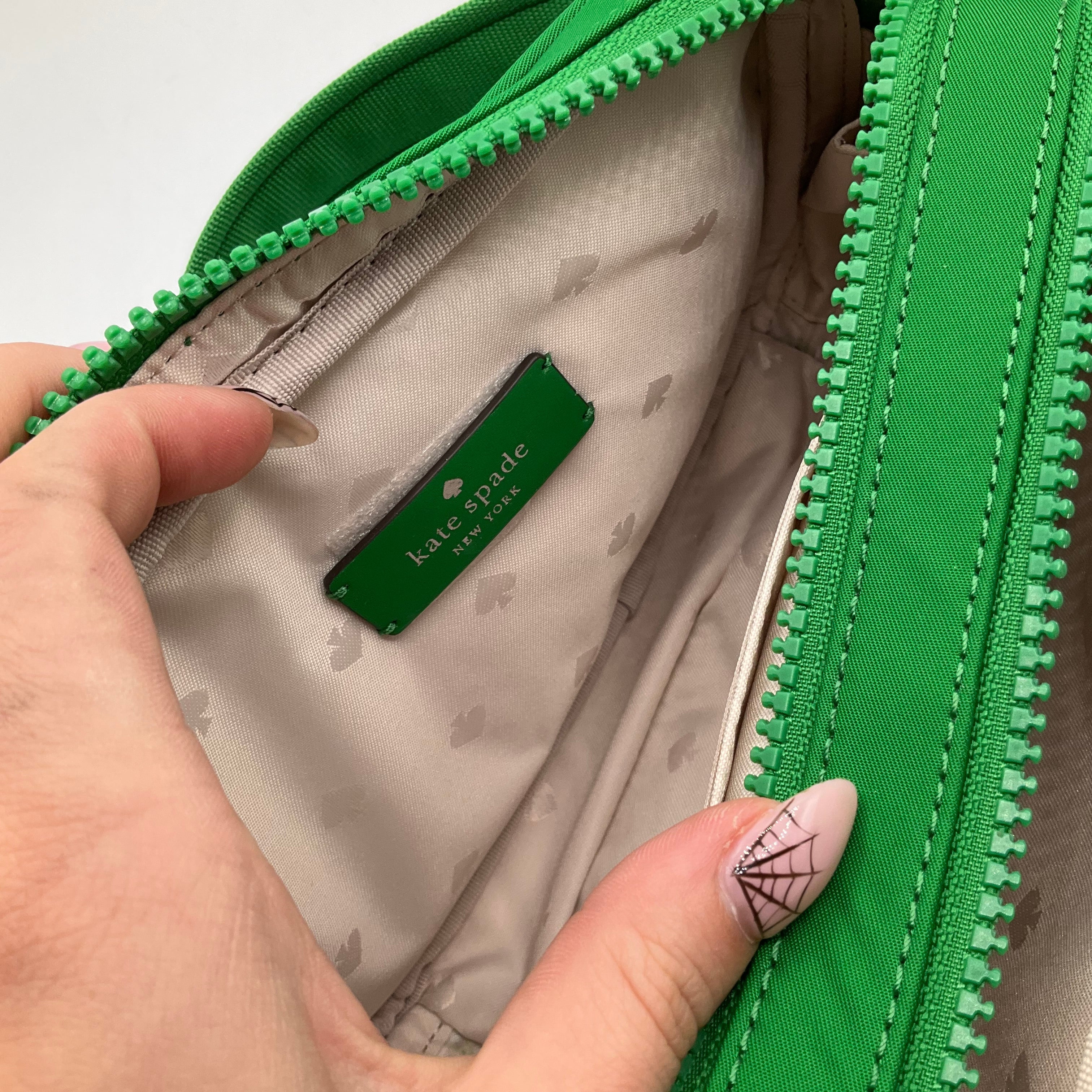 Crossbody Designer By Kate Spade. Size: Small