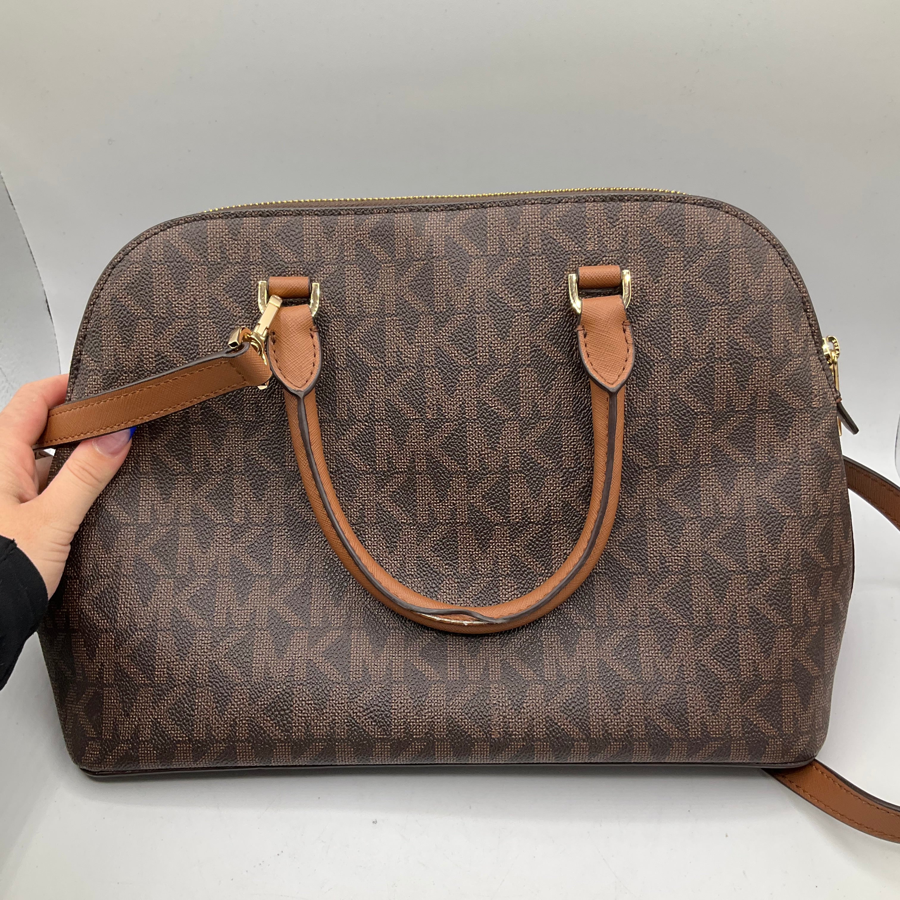 Handbag Designer By Michael Kors. Size: Medium