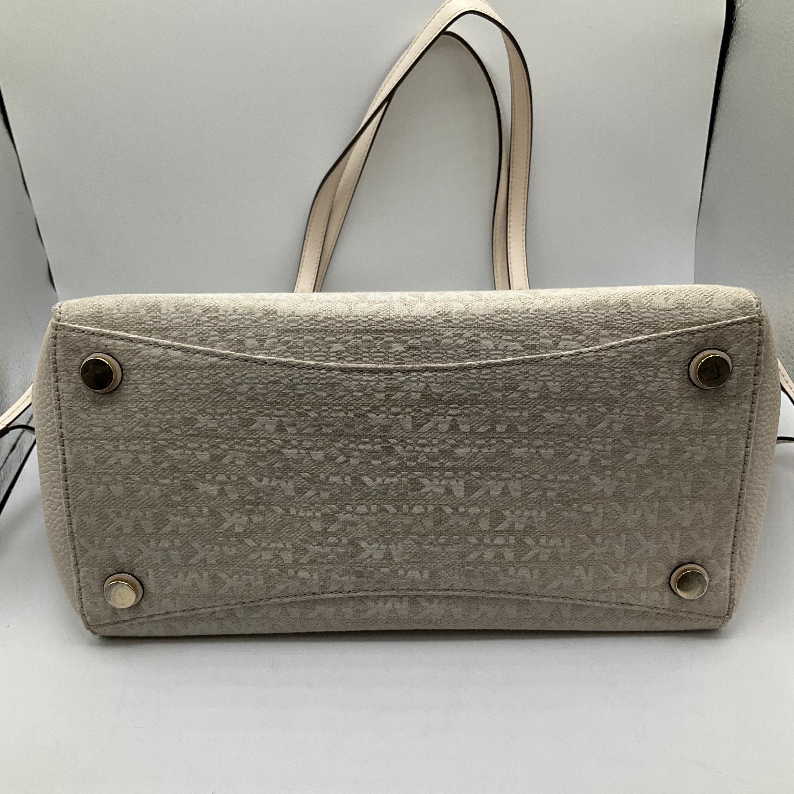 Handbag Designer By Michael Kors. Size: Large