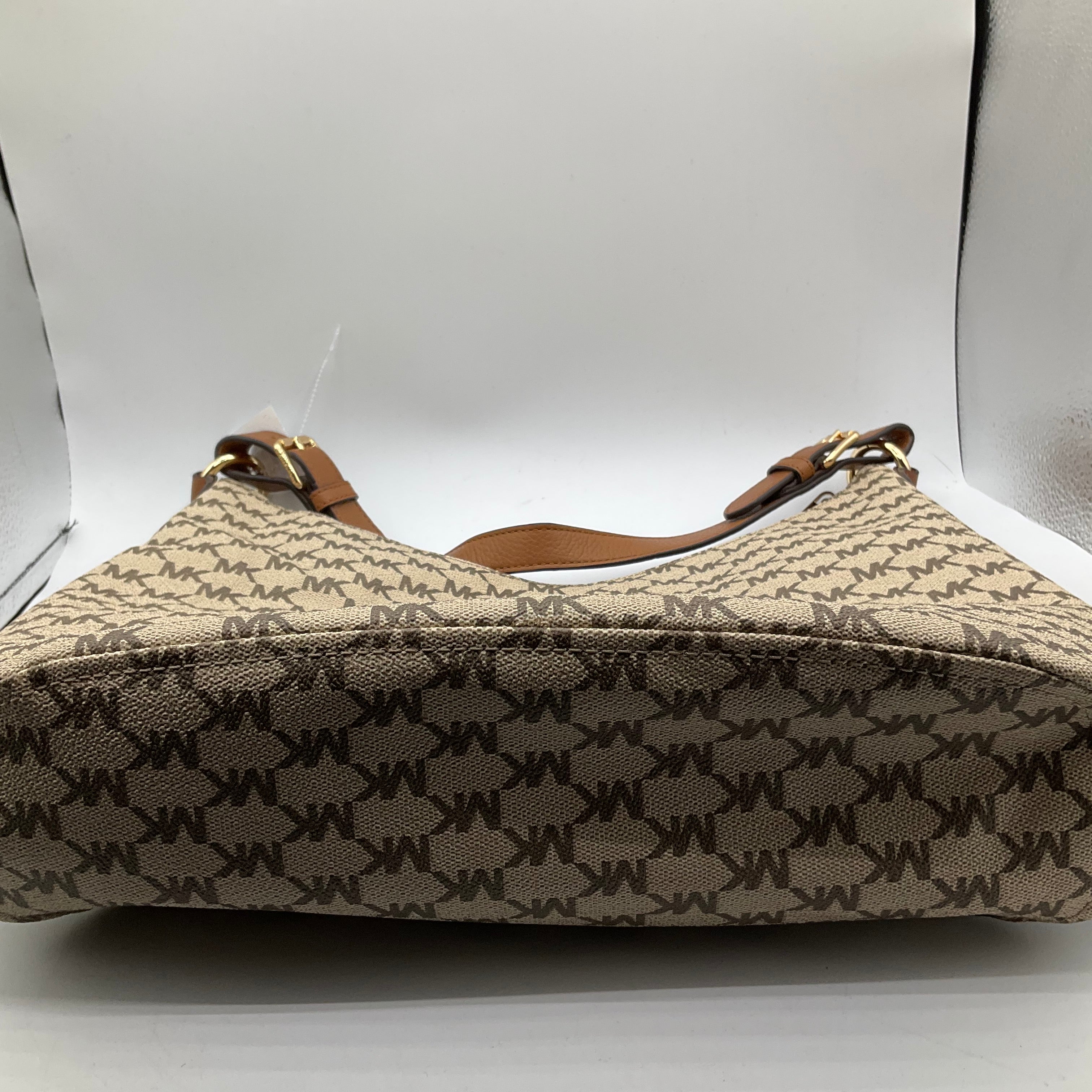 Handbag Designer By Michael Kors. Size: Medium