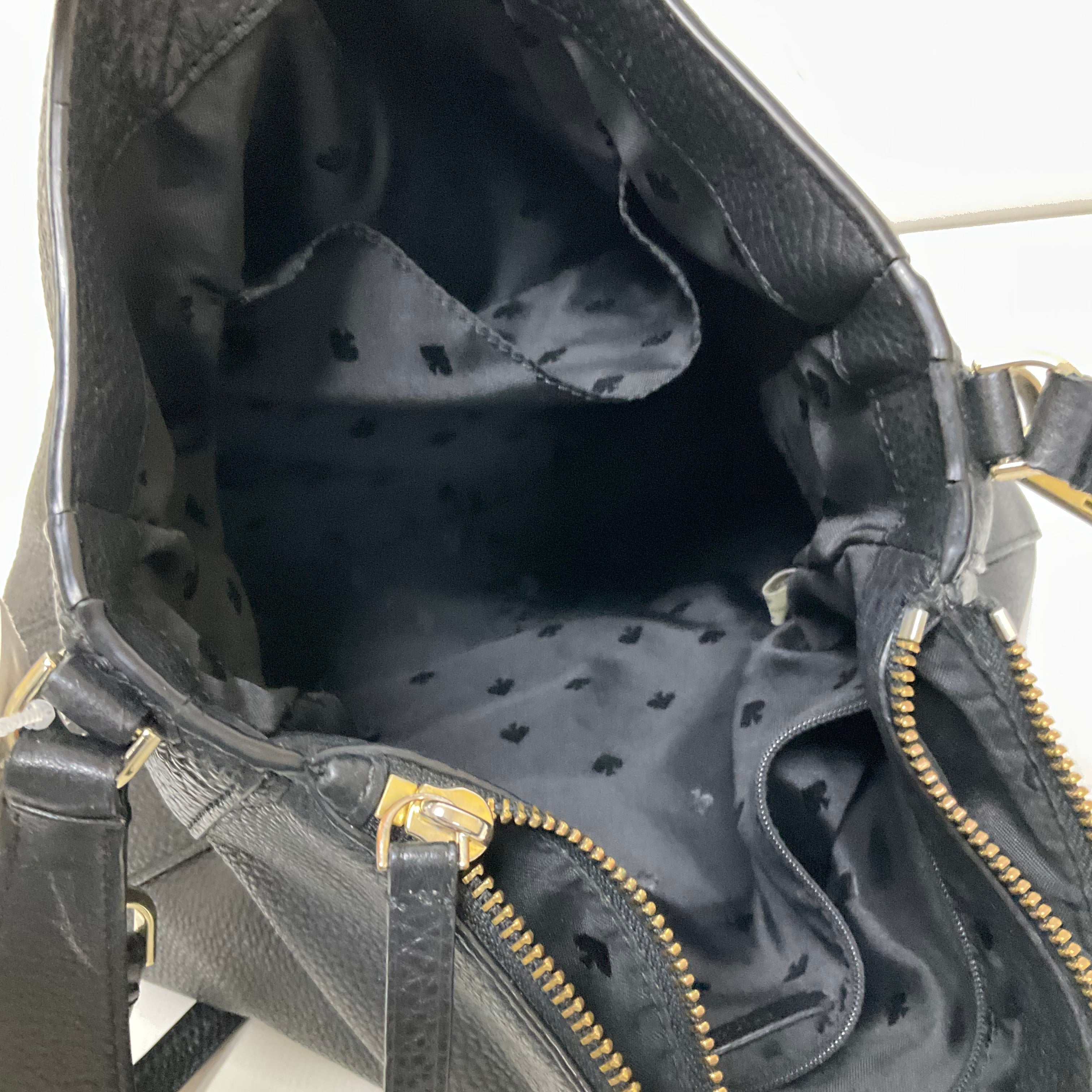 Crossbody Designer By Kate Spade. Size: Medium
