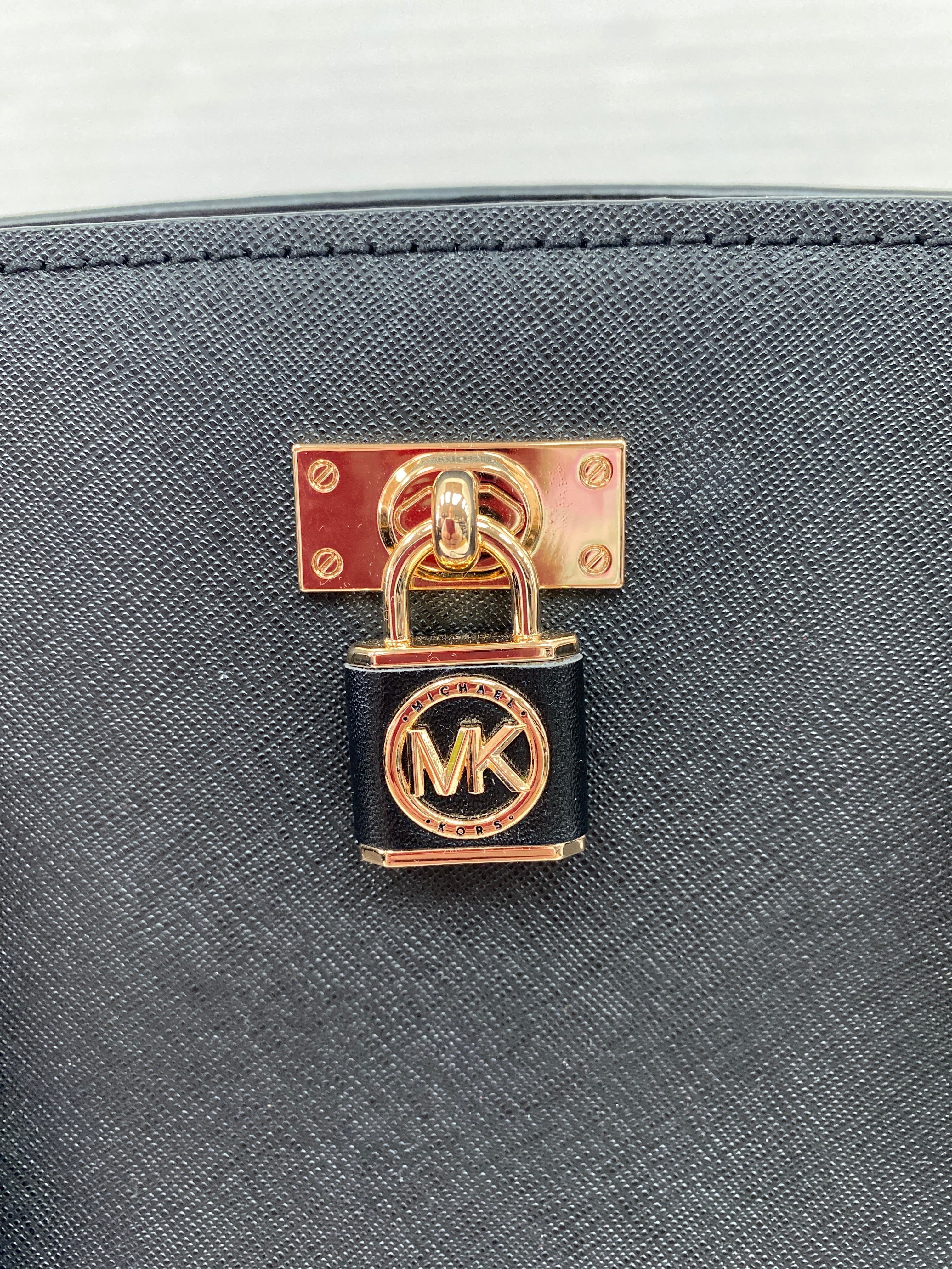 Handbag Designer Michael Kors. Size Large