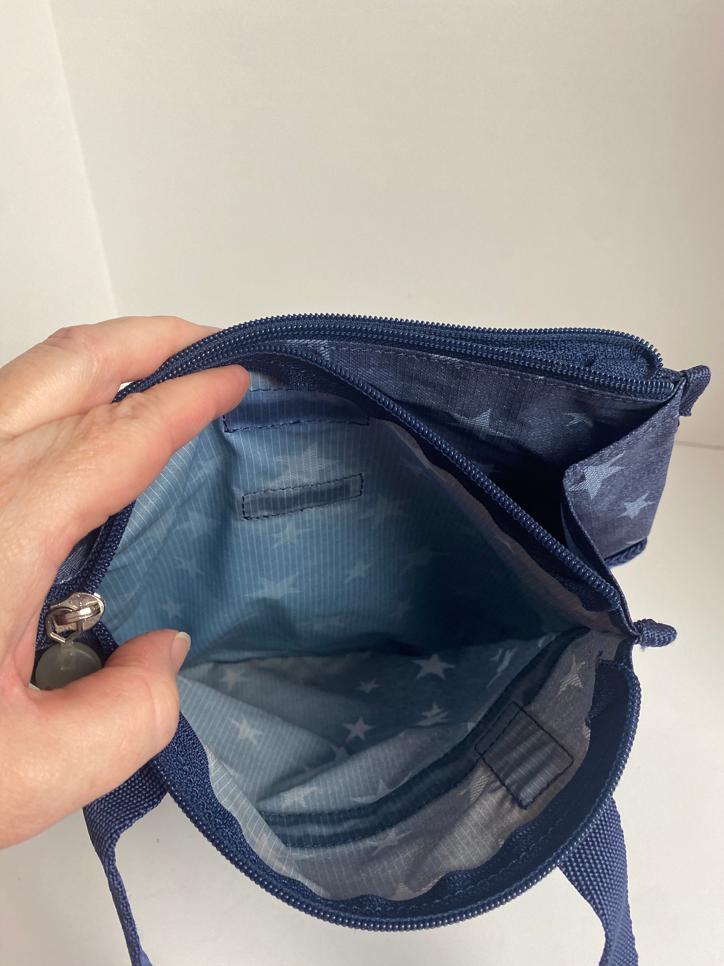 Handbag By Nine West. Size: Medium