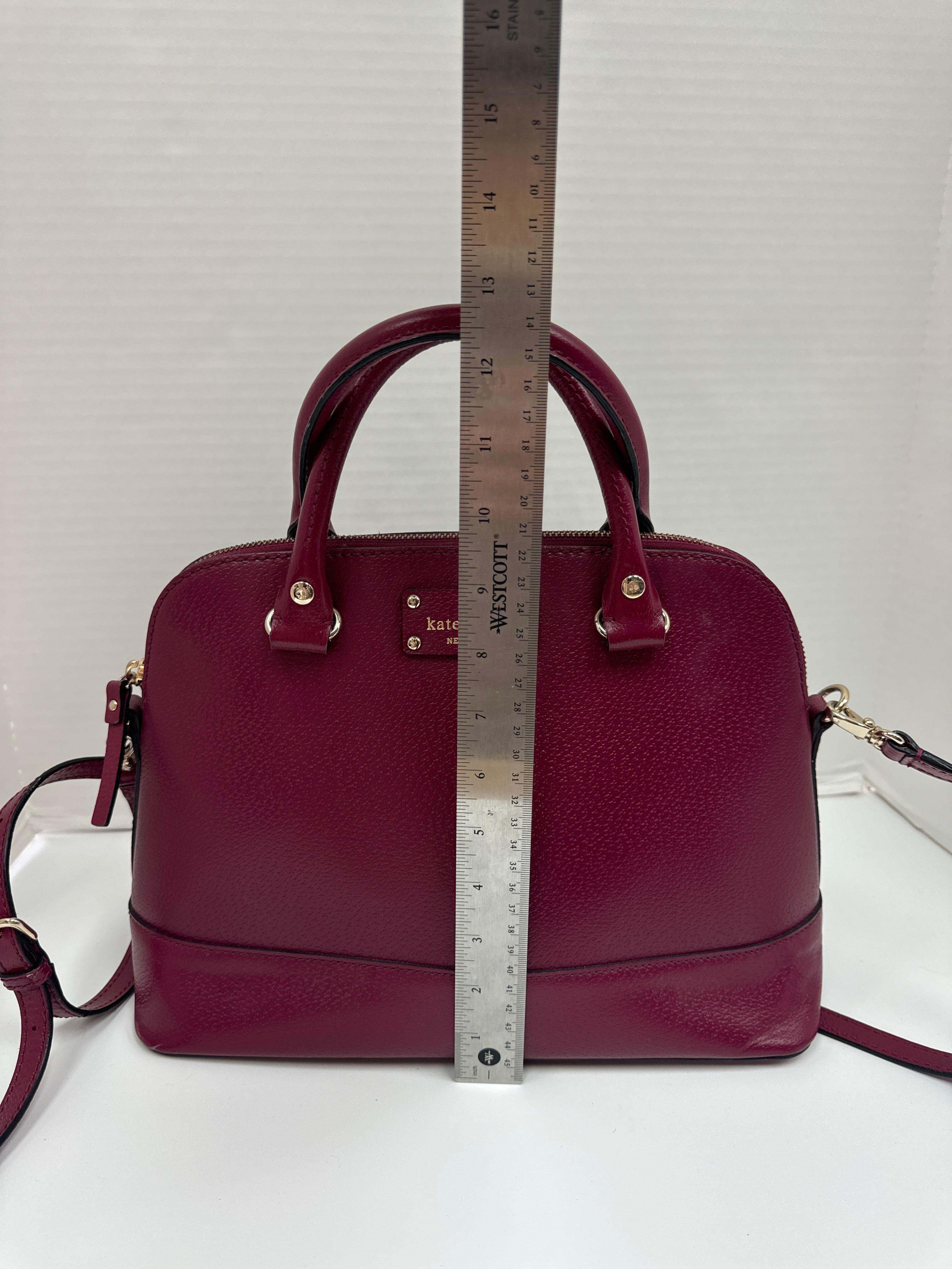 Crossbody Designer By Kate Spade. Size: Medium