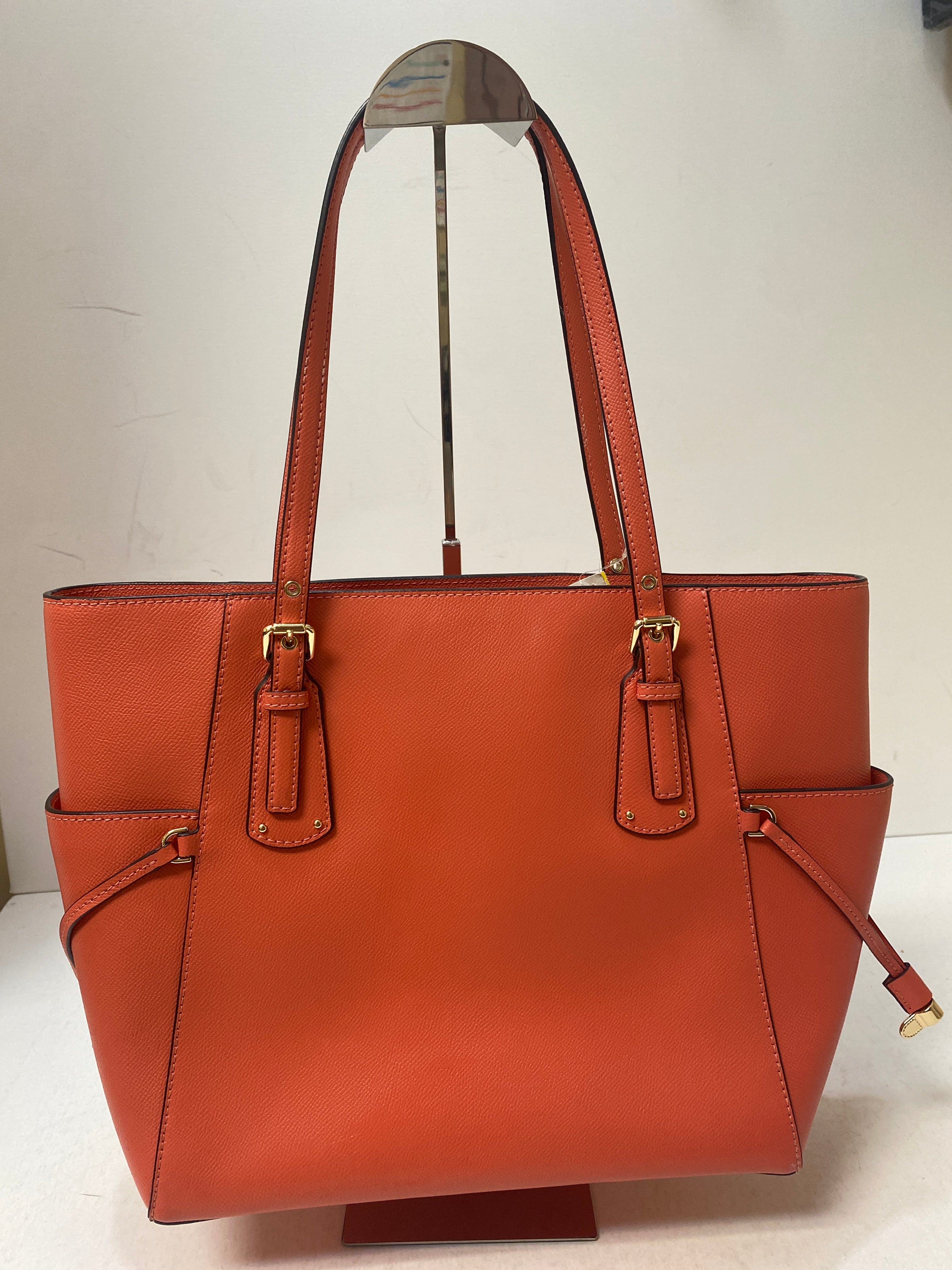 Handbag Designer By Michael Kors. Size: Large