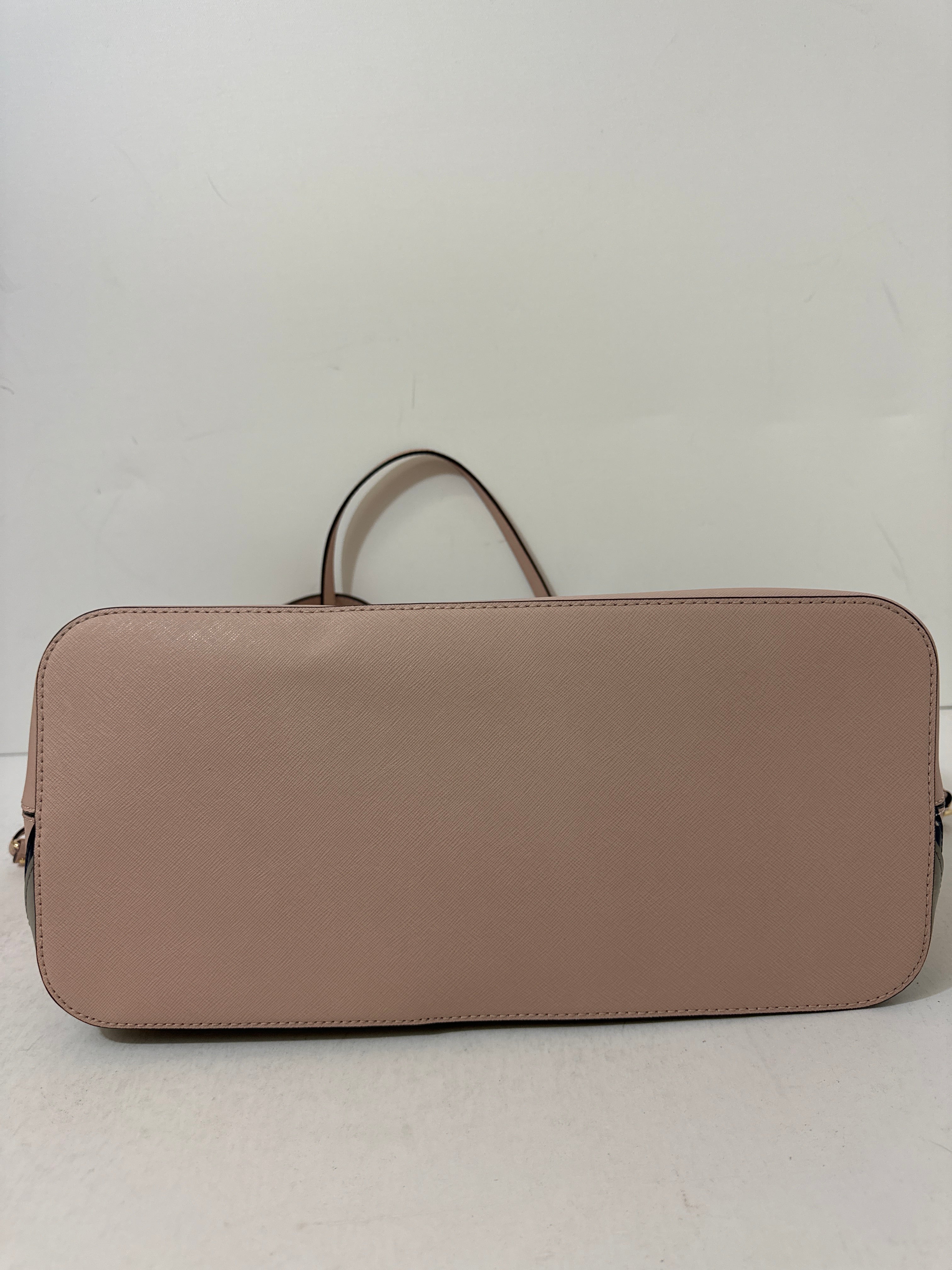 Handbag Designer Michael Kors. Size Large