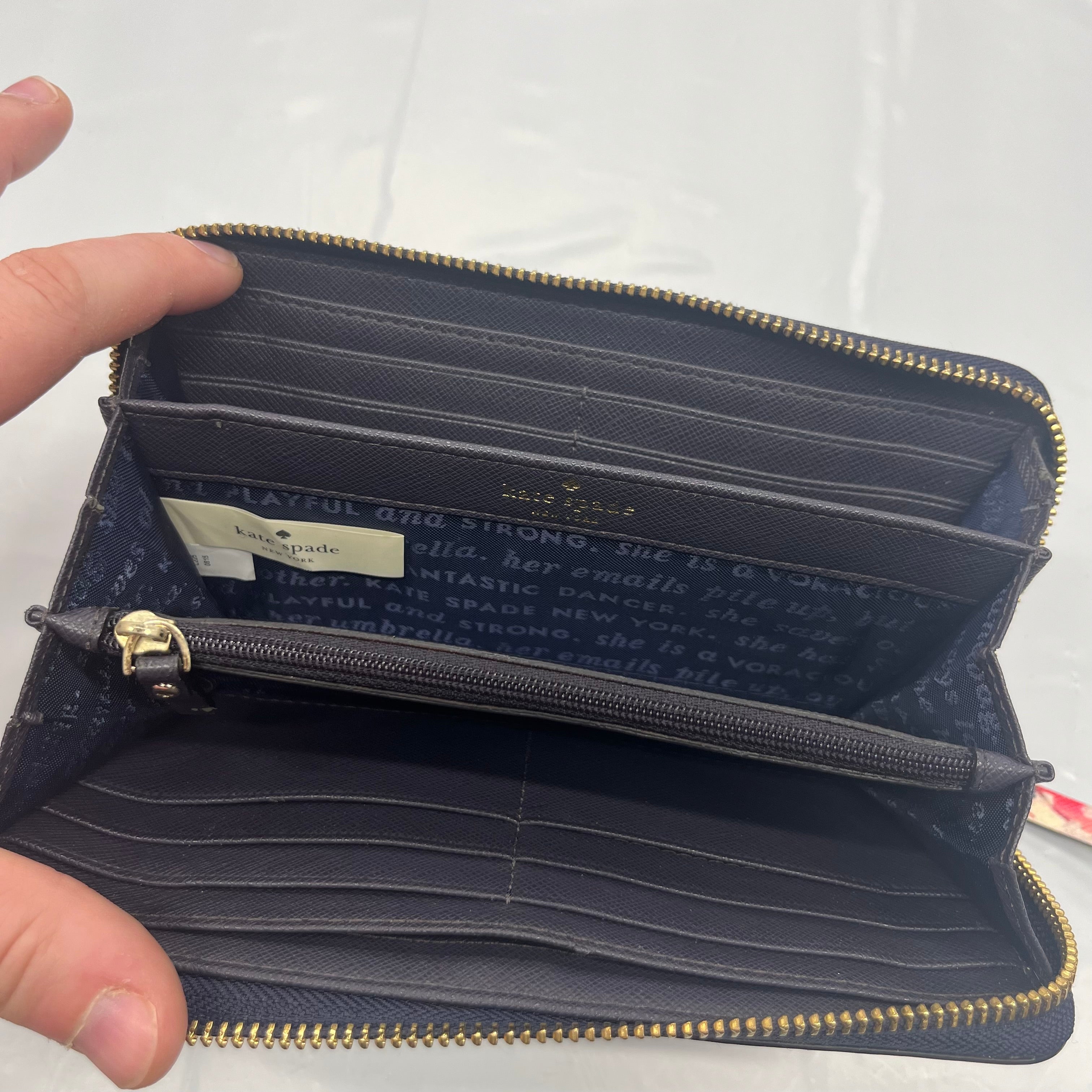 Wallet Kate Spade. Size Medium