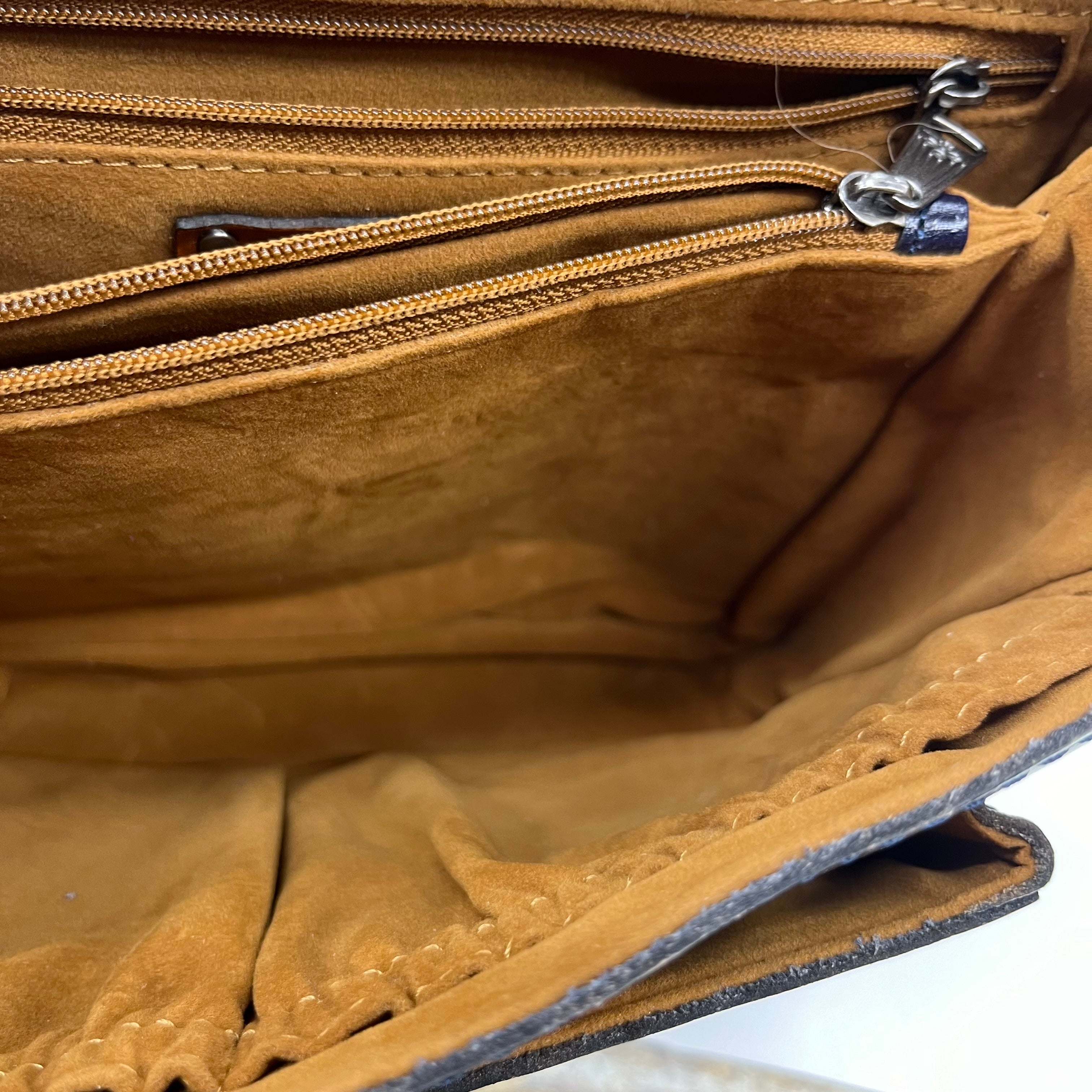 Handbag Designer Patricia Nash. Size Medium