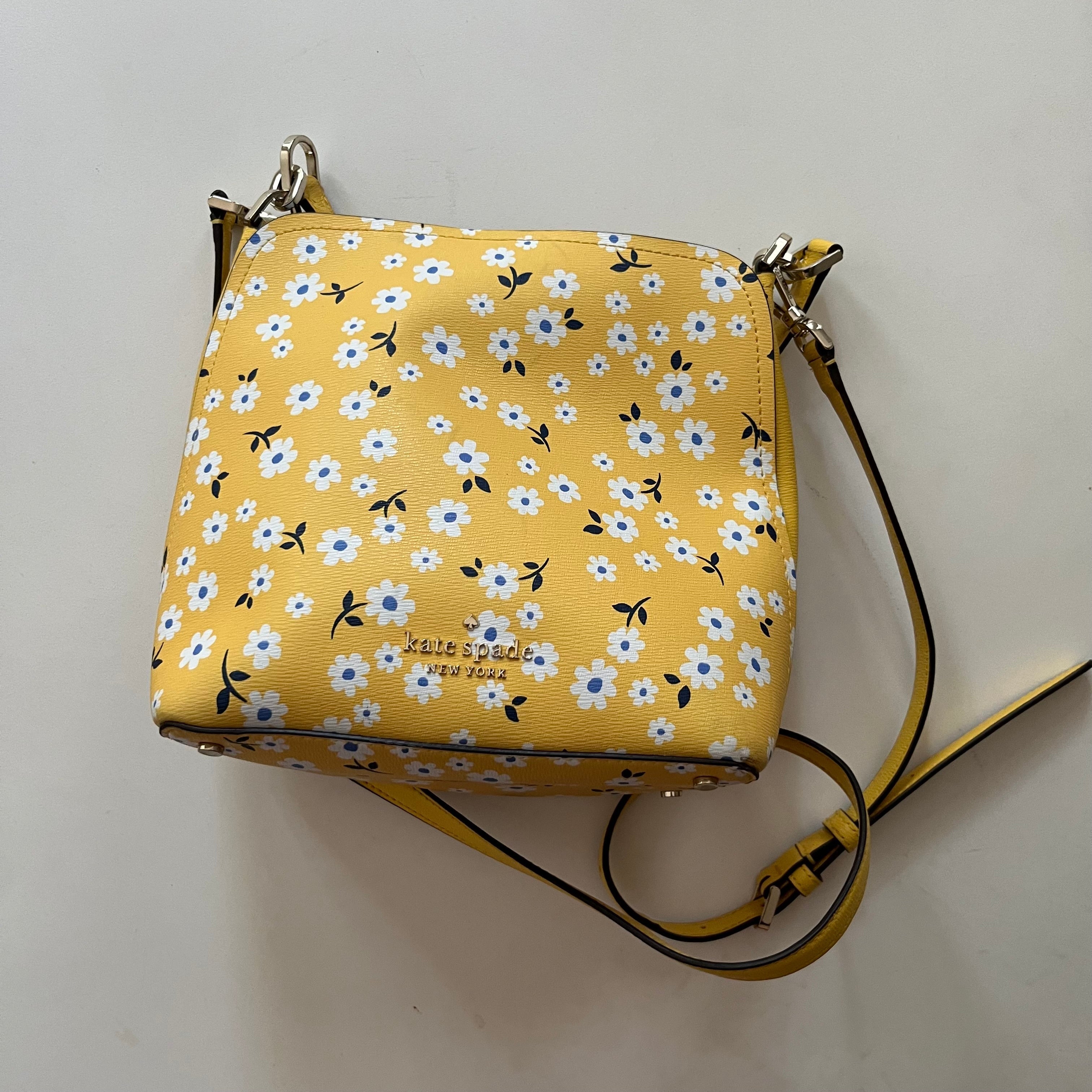 Handbag Designer By Kate Spade. Size: Medium