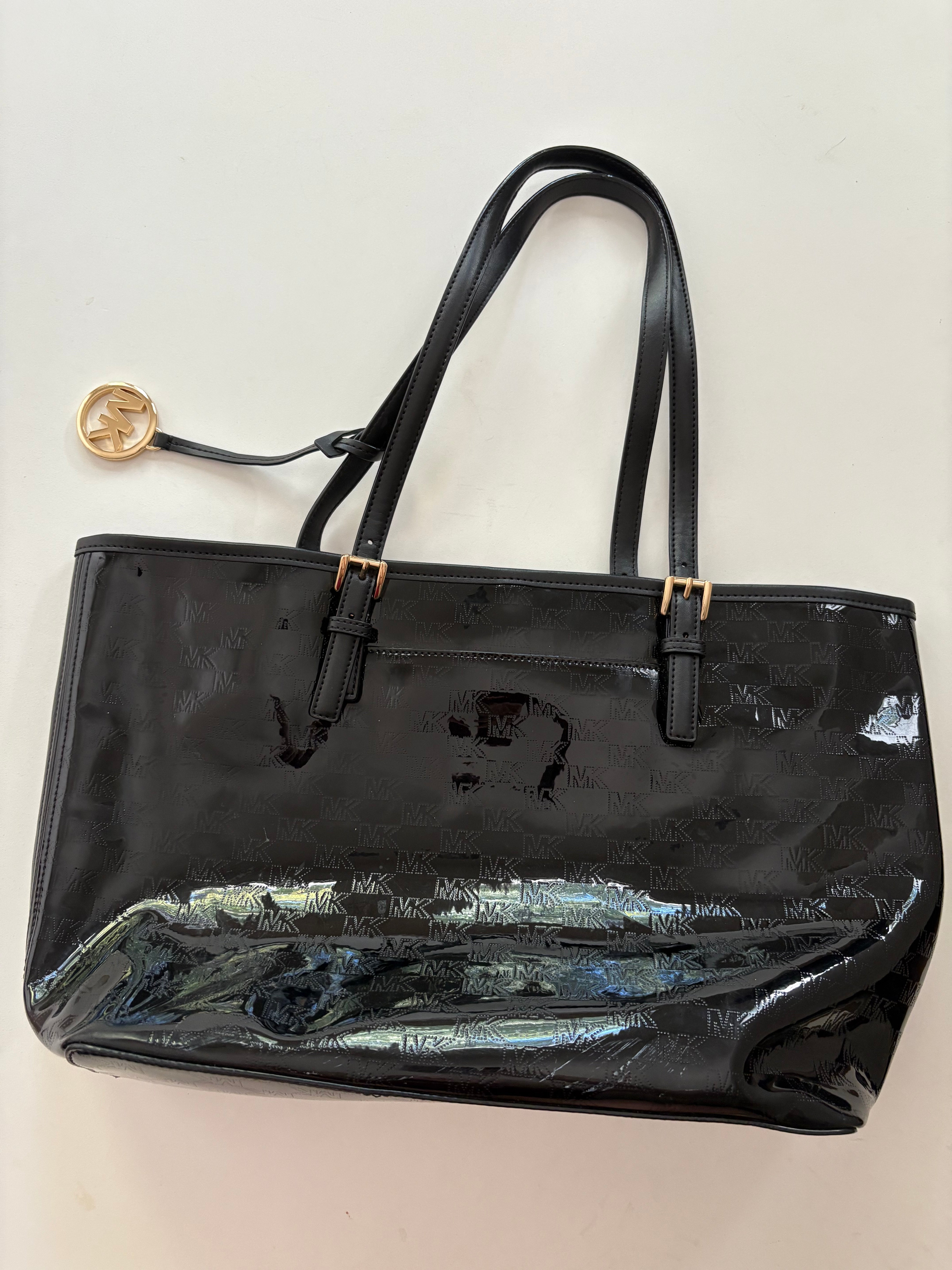 Handbag Designer By Michael Kors. Size: Large