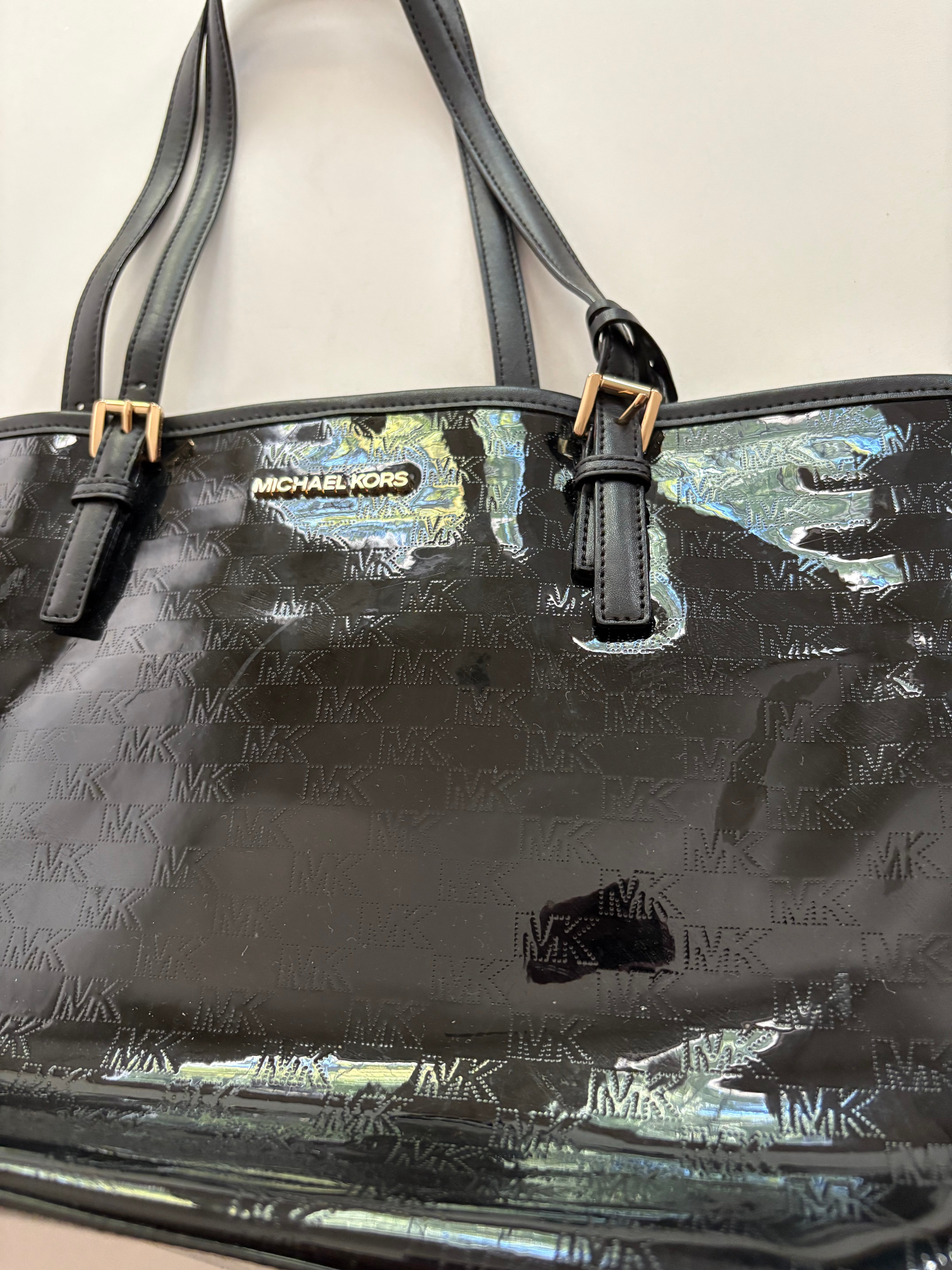 Handbag Designer By Michael Kors. Size: Large