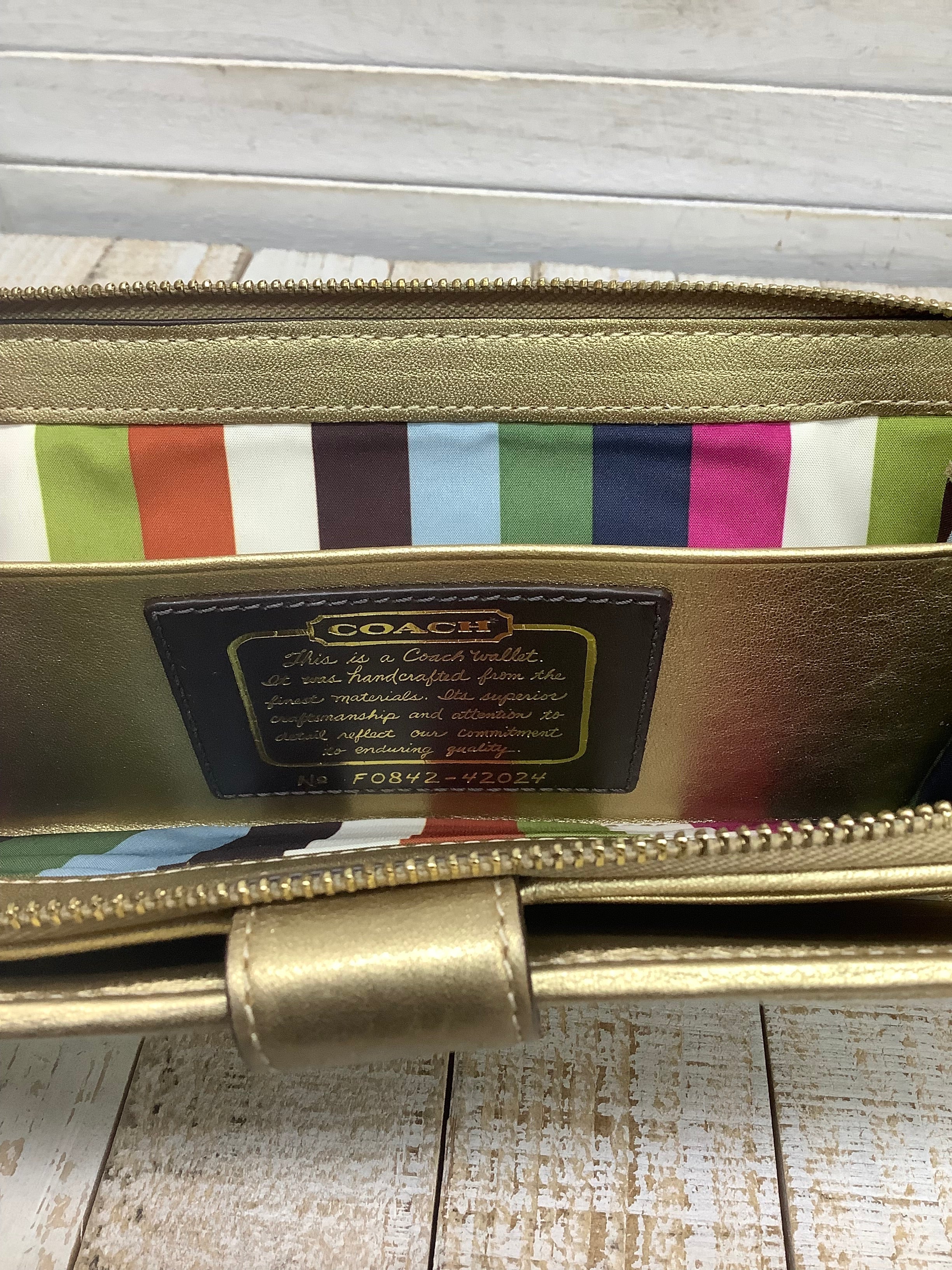 Wallet Designer By Coach. Size Small