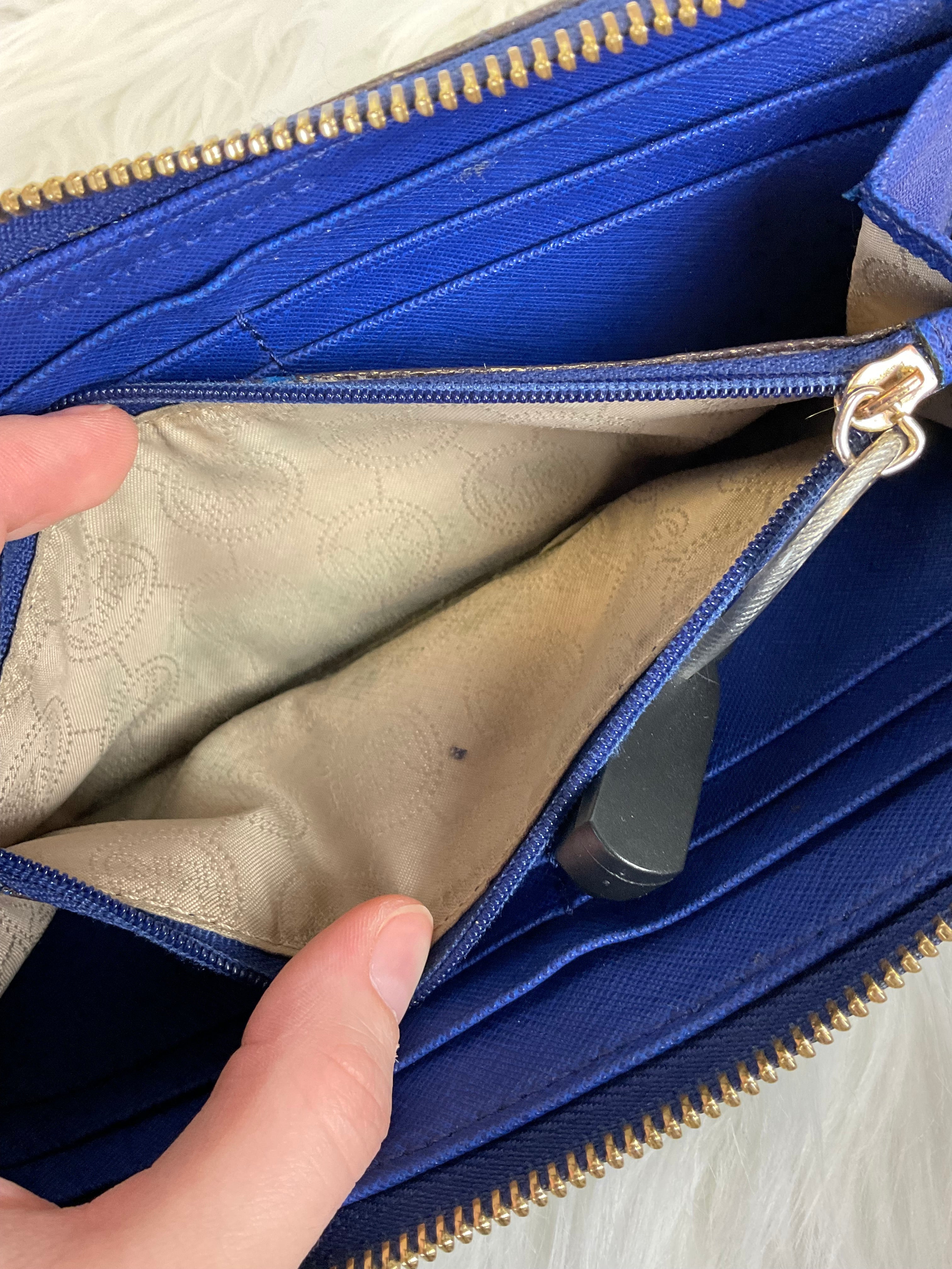 Wallet Designer By Michael Kors Size: Large