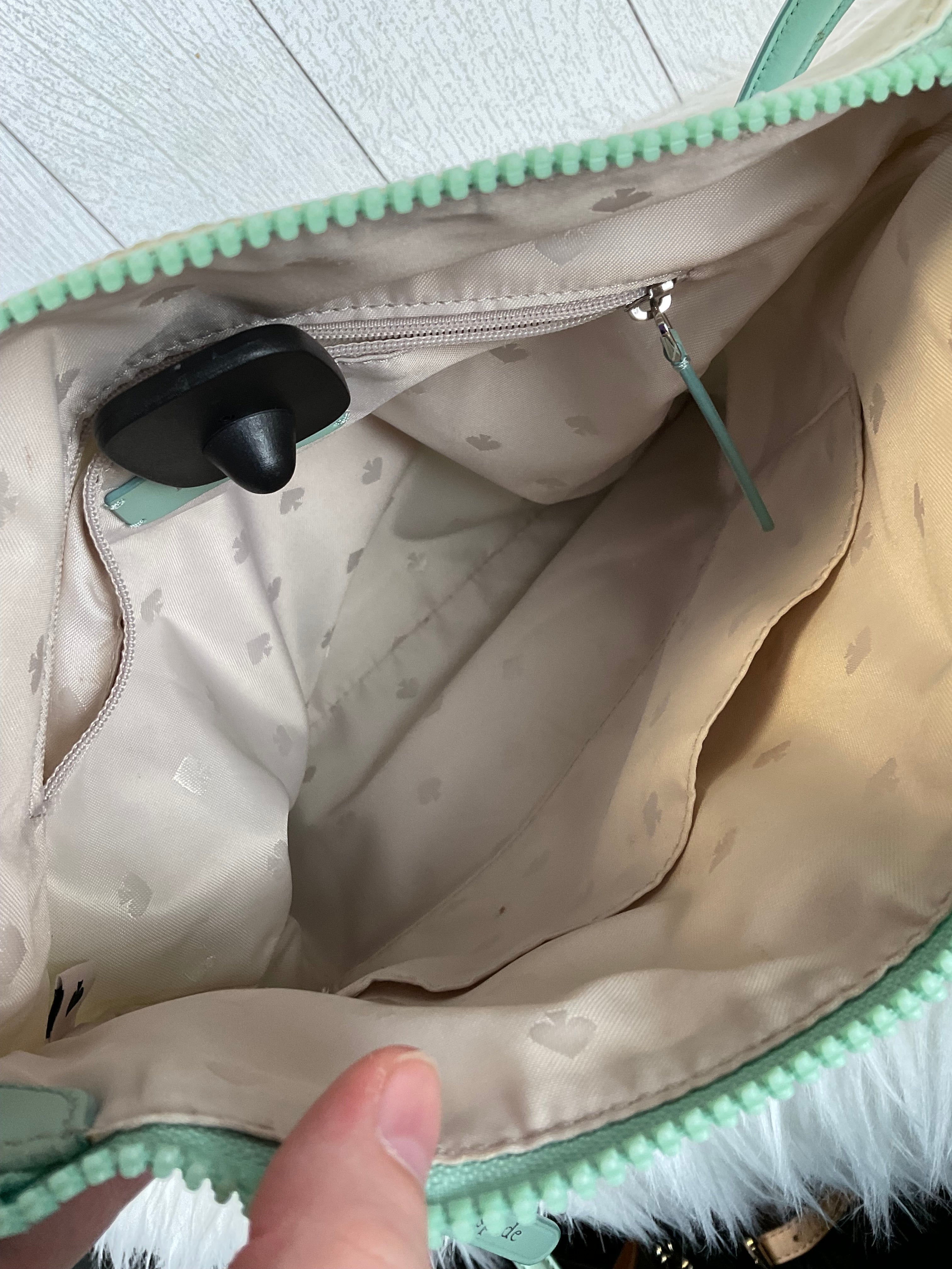 Crossbody Designer Kate Spade. Size Medium
