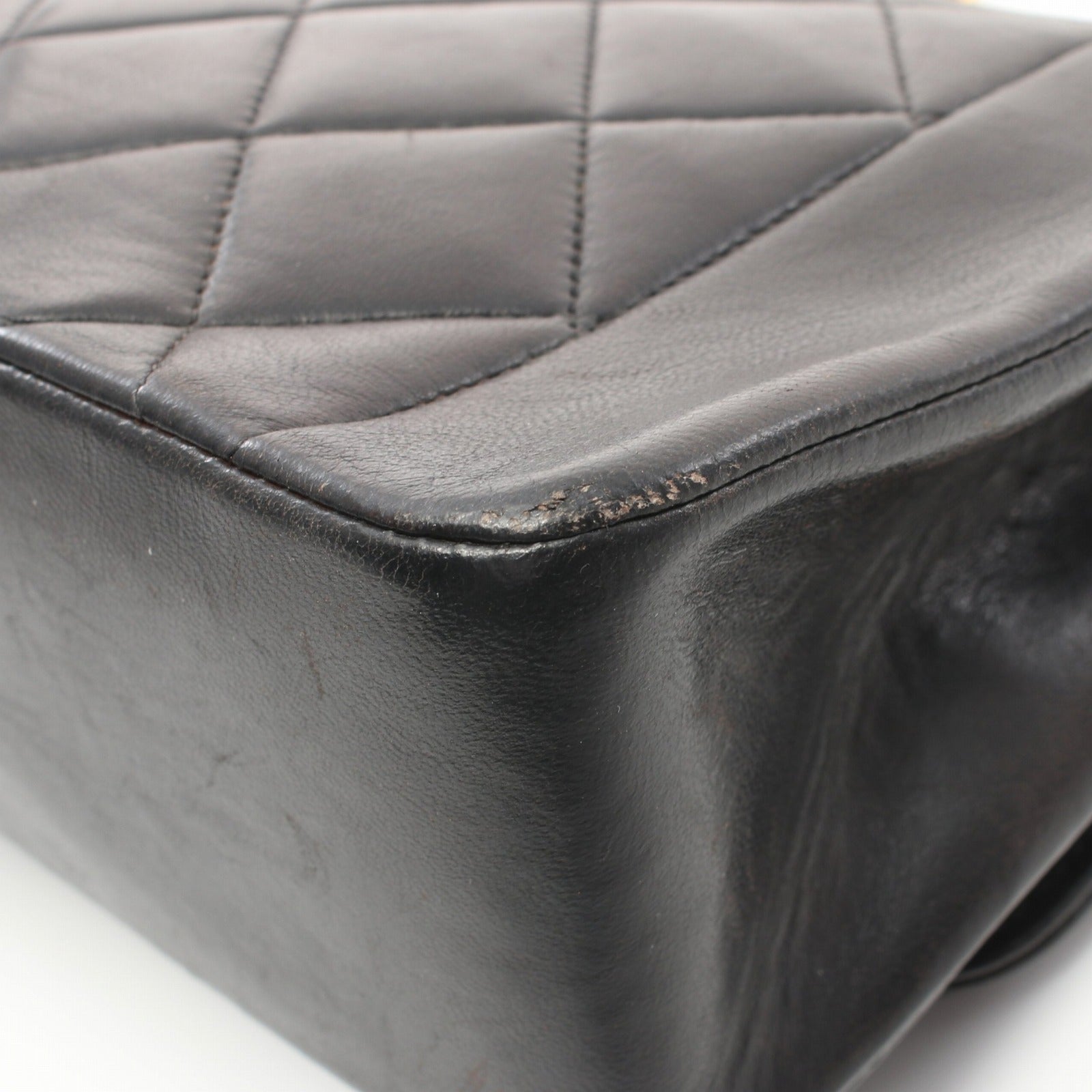 Top Quality Chanel Lambskin Diana Chain Shoulder Bag