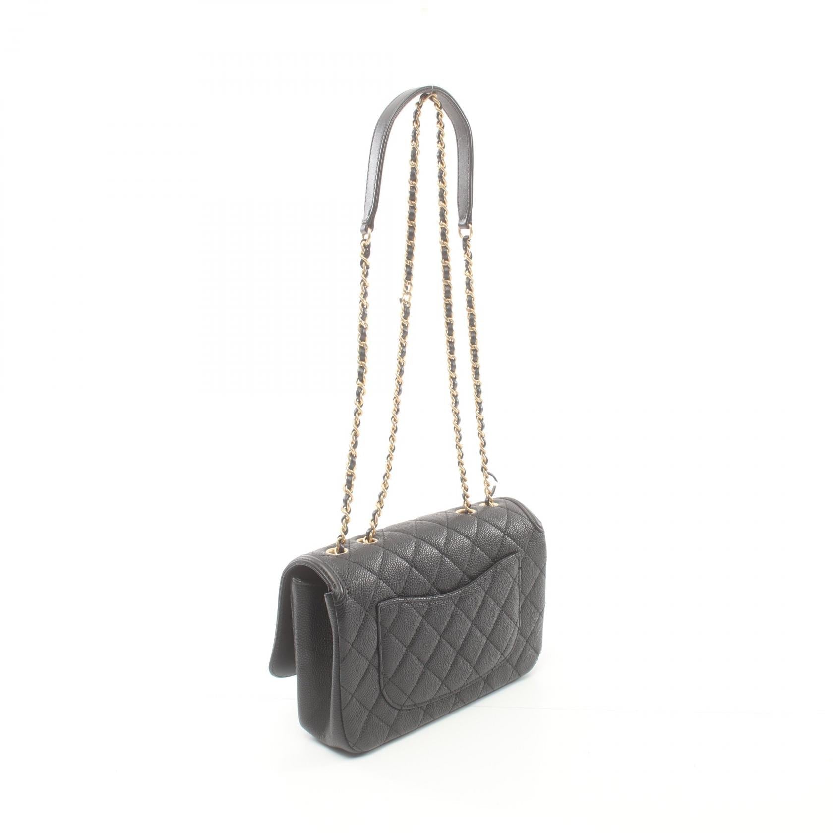 Top Quality Chanel Caviar CC Filigree Shoulder Bag A93340