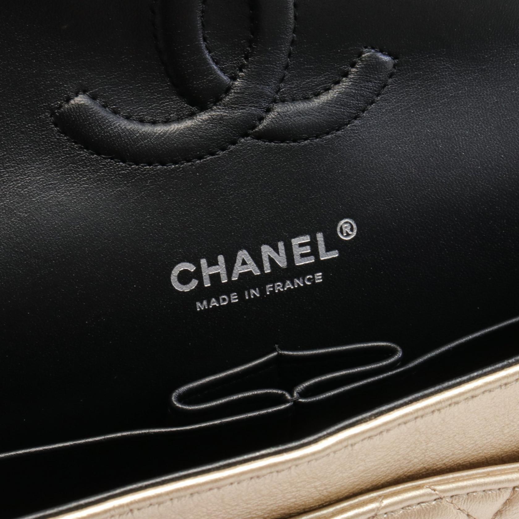 Top Quality Chanel Leather Matelasse W Flap Shoulder Bag A01112