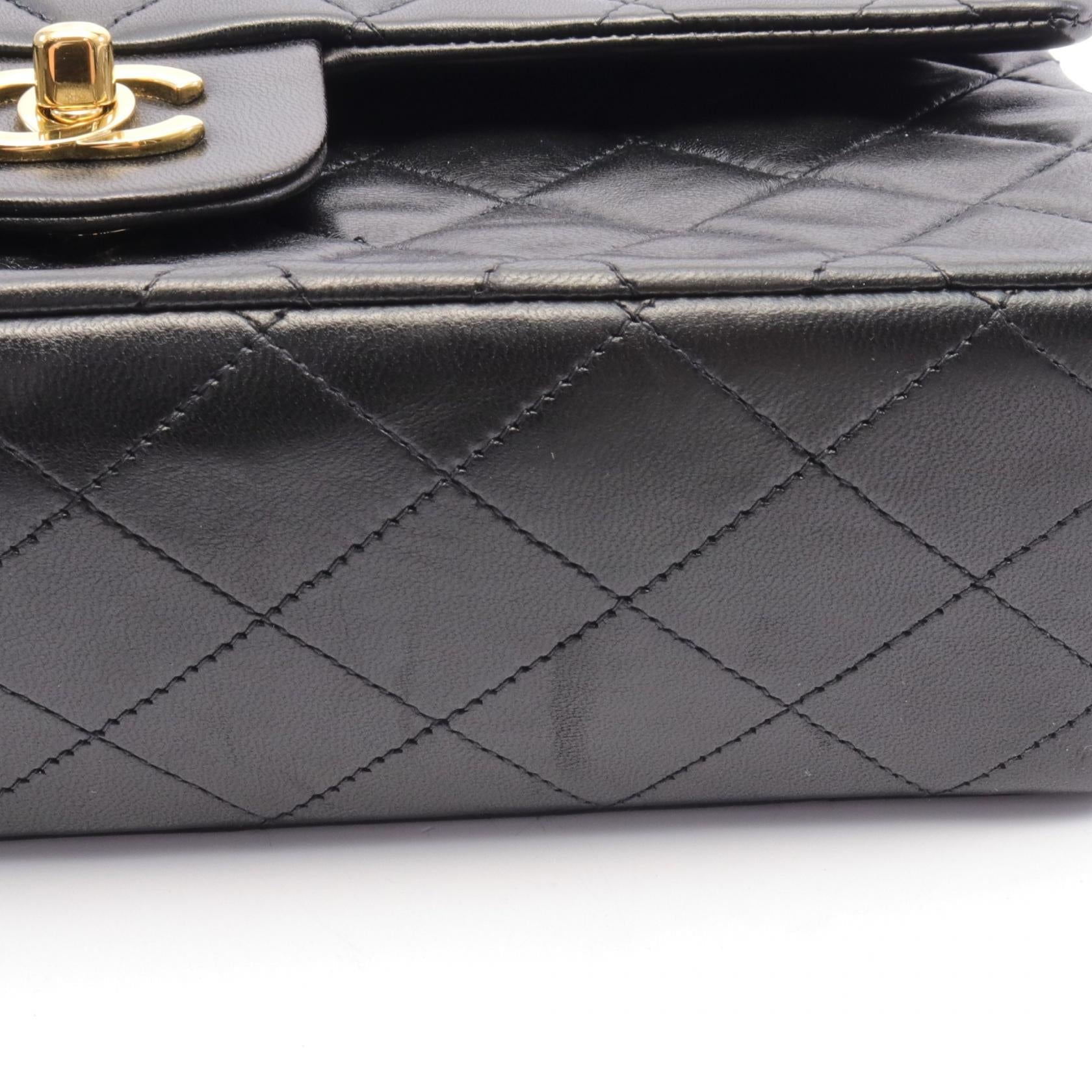 Top Quality Chanel Lambskin Matelasse W Flap Shoulder Bag A01112