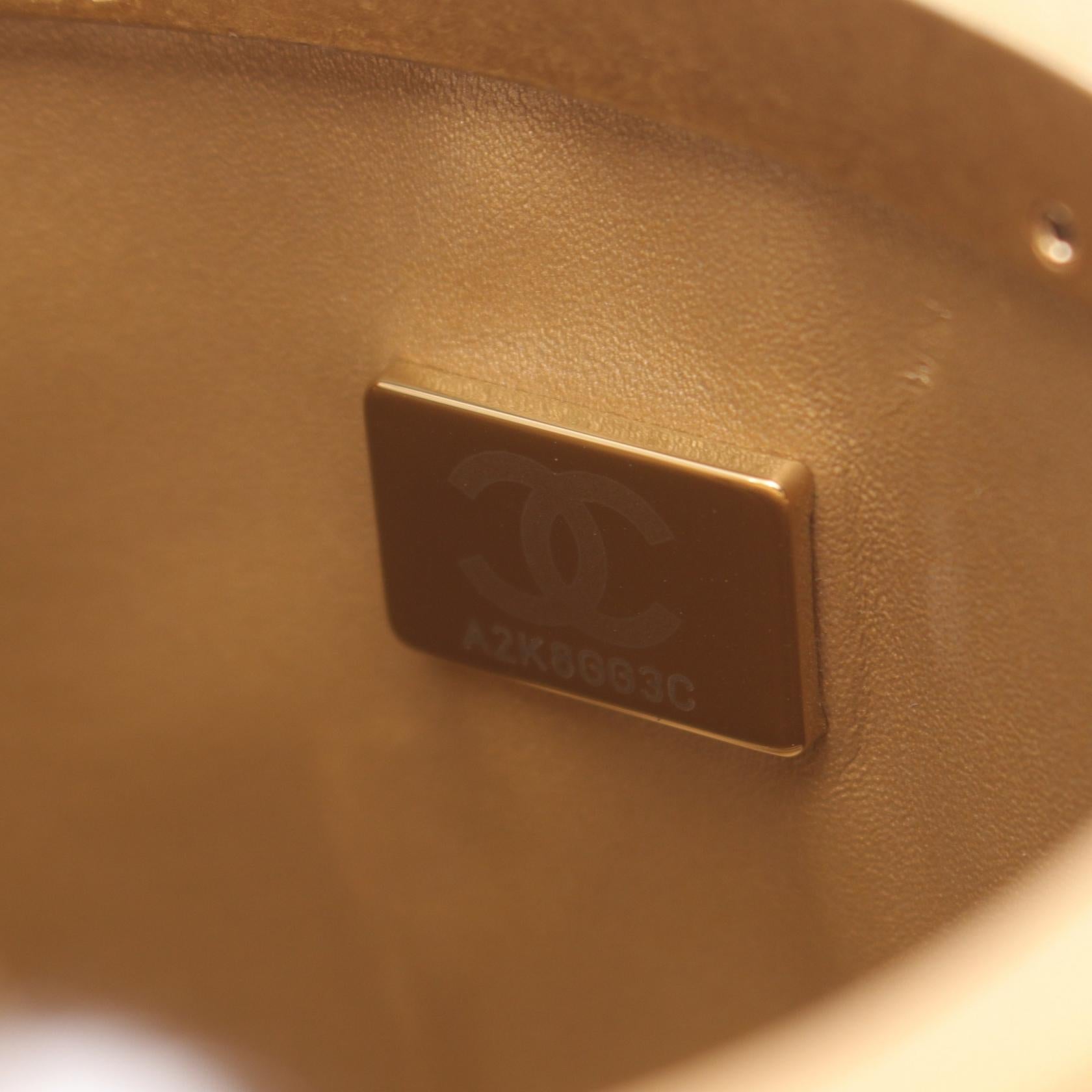 Top Quality Chanel Lambskin Matelasse Shoulder Bag Pink