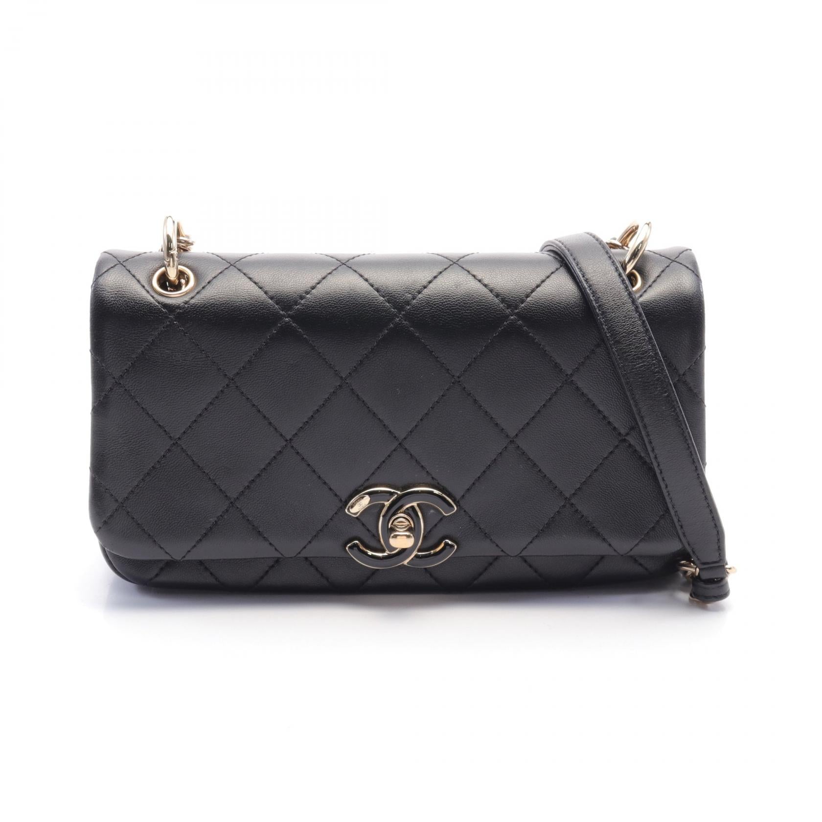 Top Quality Chanel Leather Matelasse Shoulder Bag AS2318