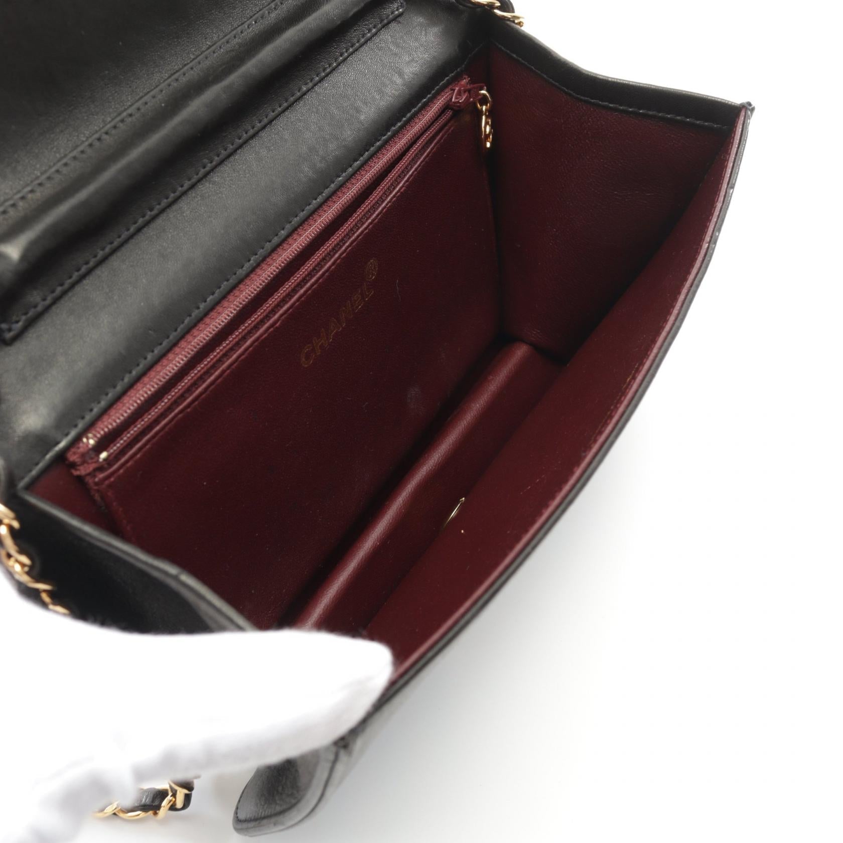 Top Quality Chanel Matelasse Lambskin Shoulder Bag Black