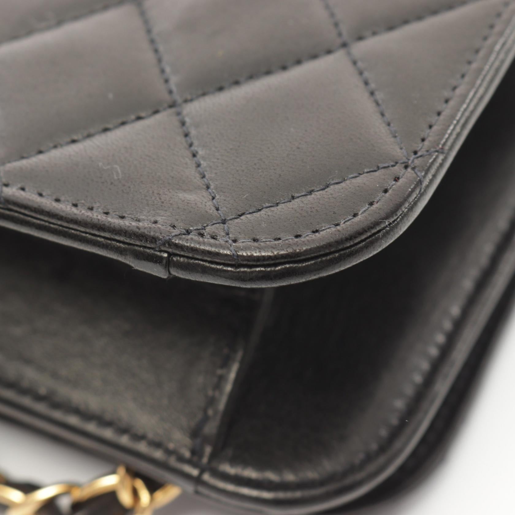 Top Quality Chanel Matelasse Lambskin Shoulder Bag Black
